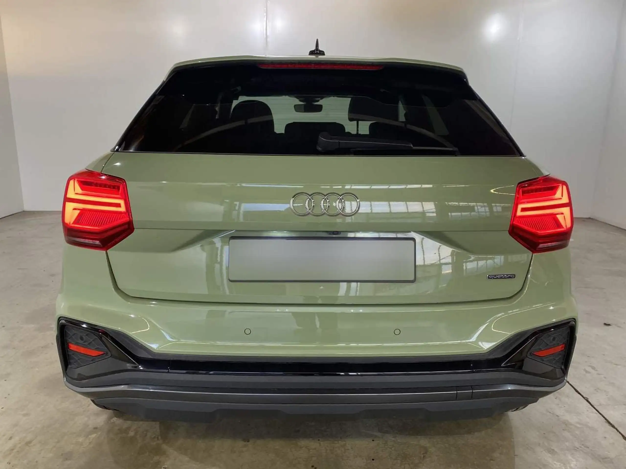 Audi - Q2