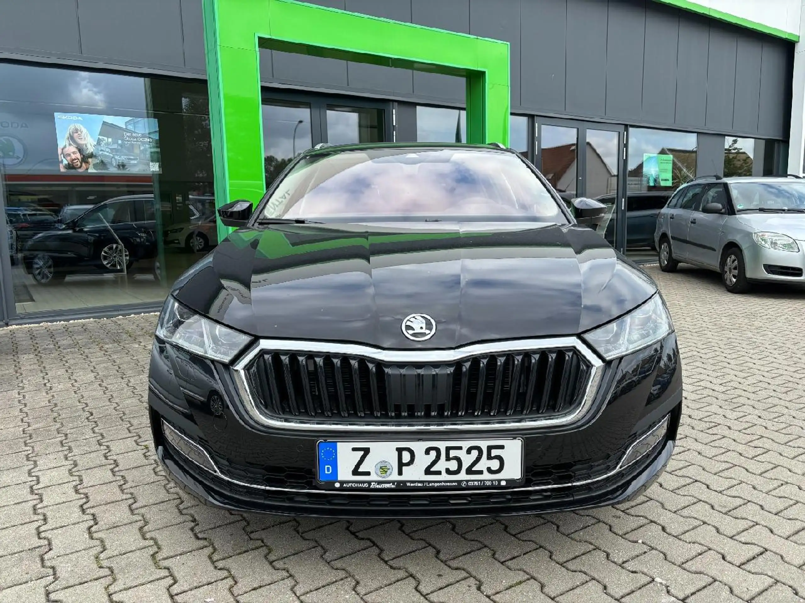 Skoda - Octavia