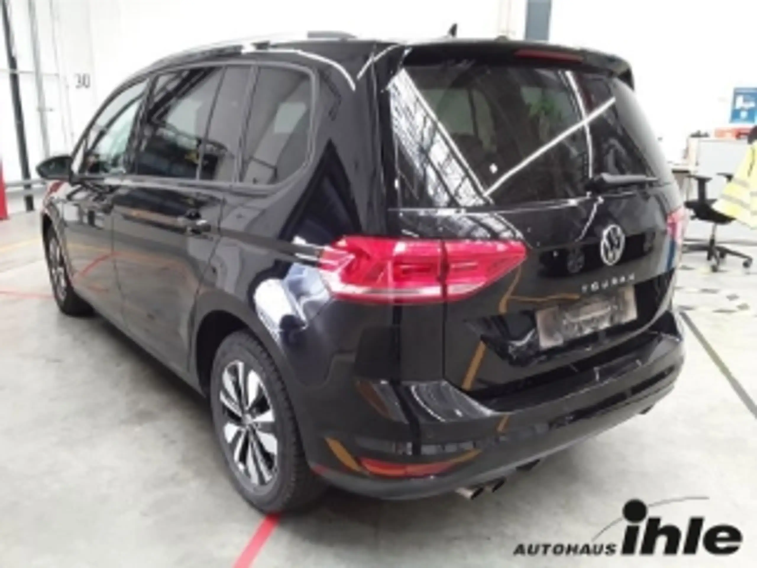 Volkswagen - Touran