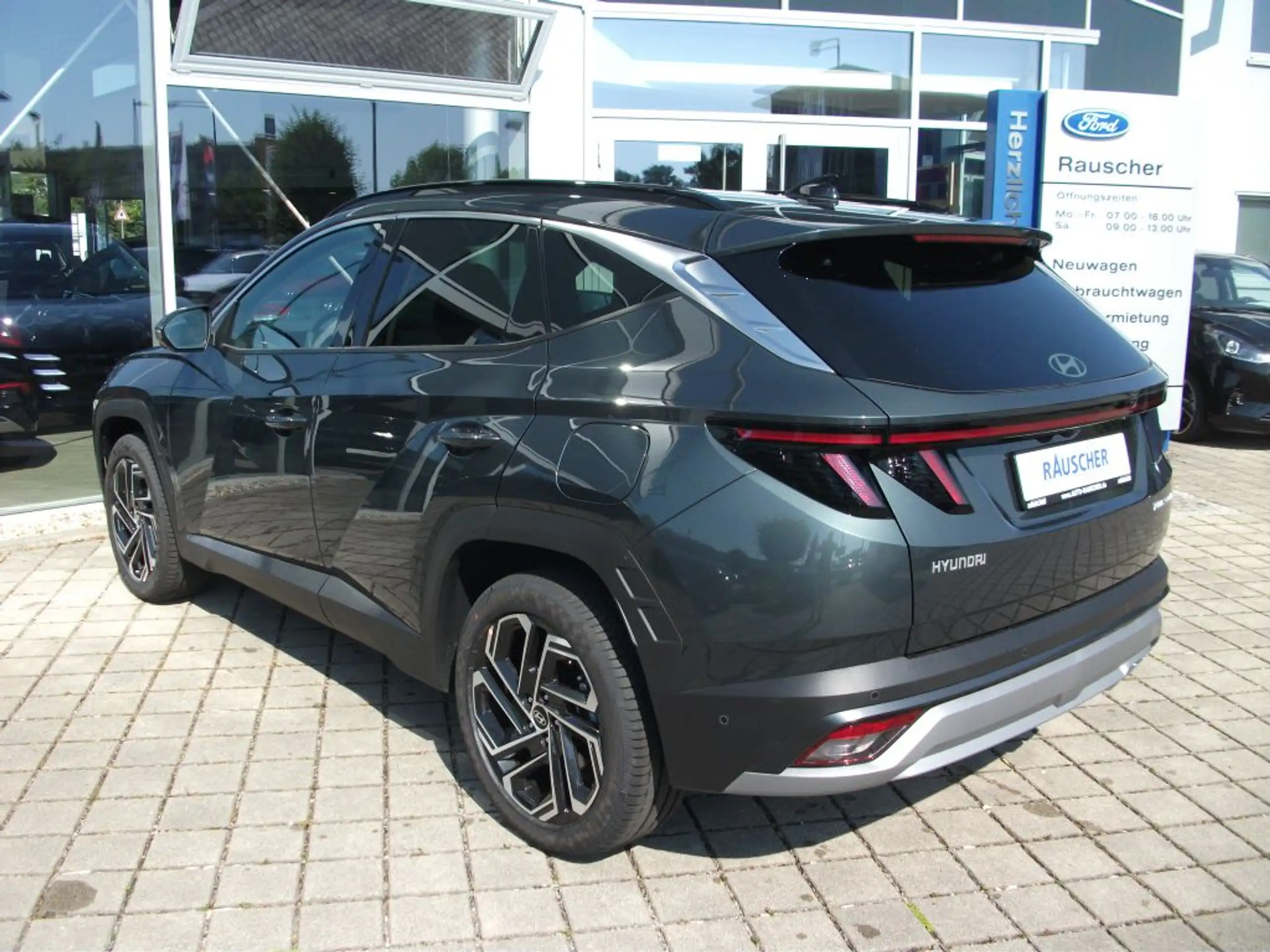 Hyundai - TUCSON