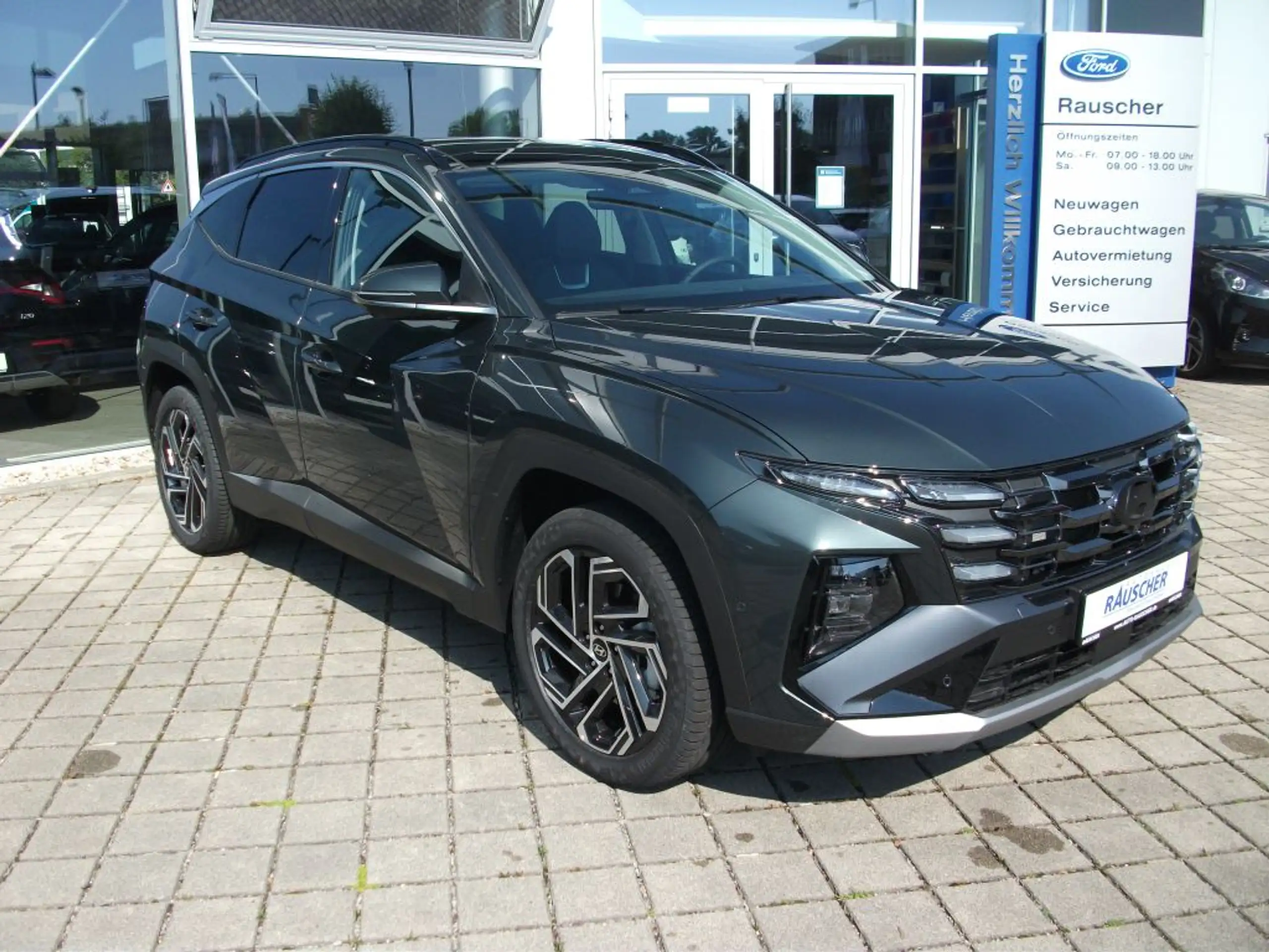 Hyundai - TUCSON