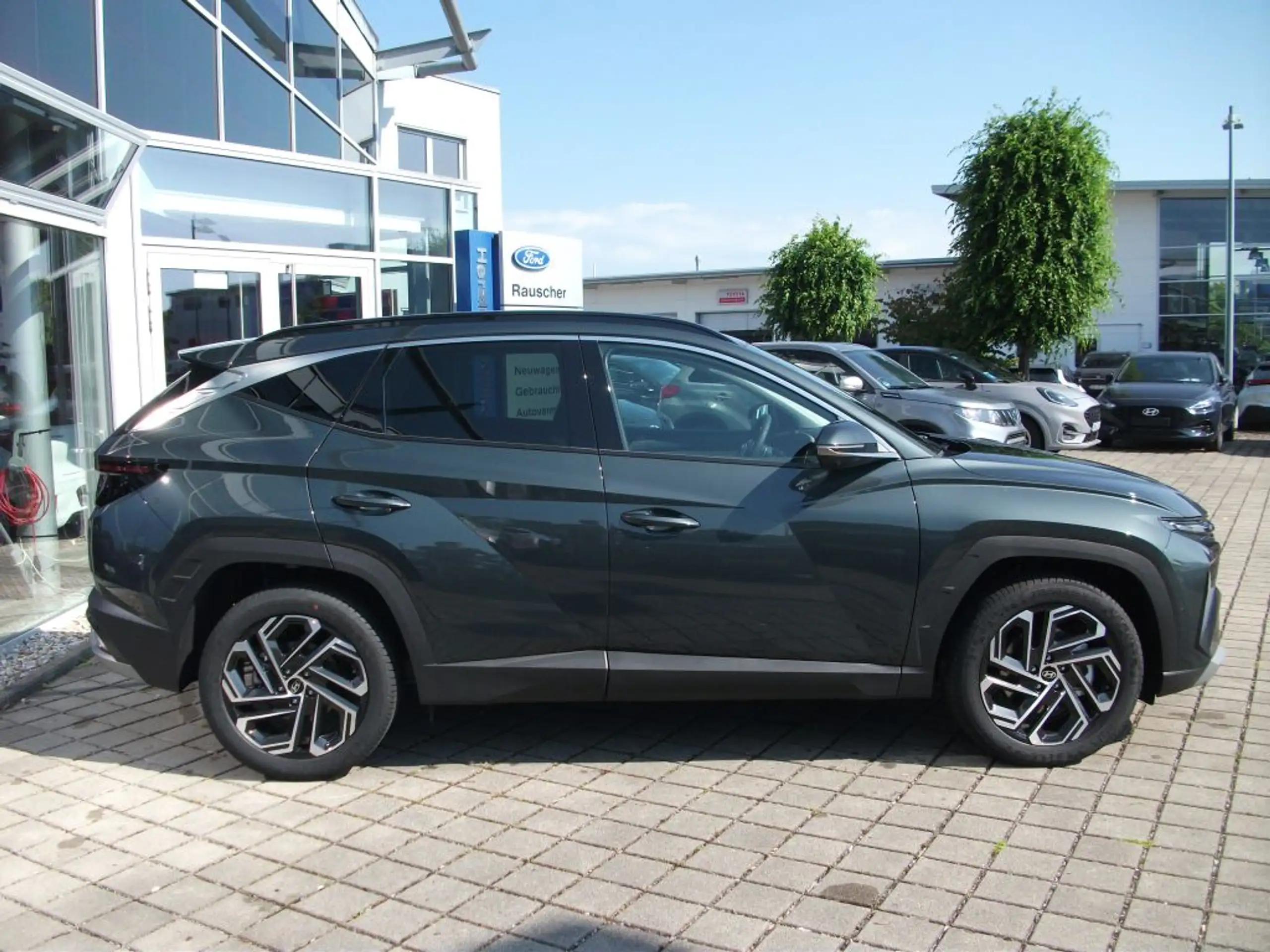 Hyundai - TUCSON