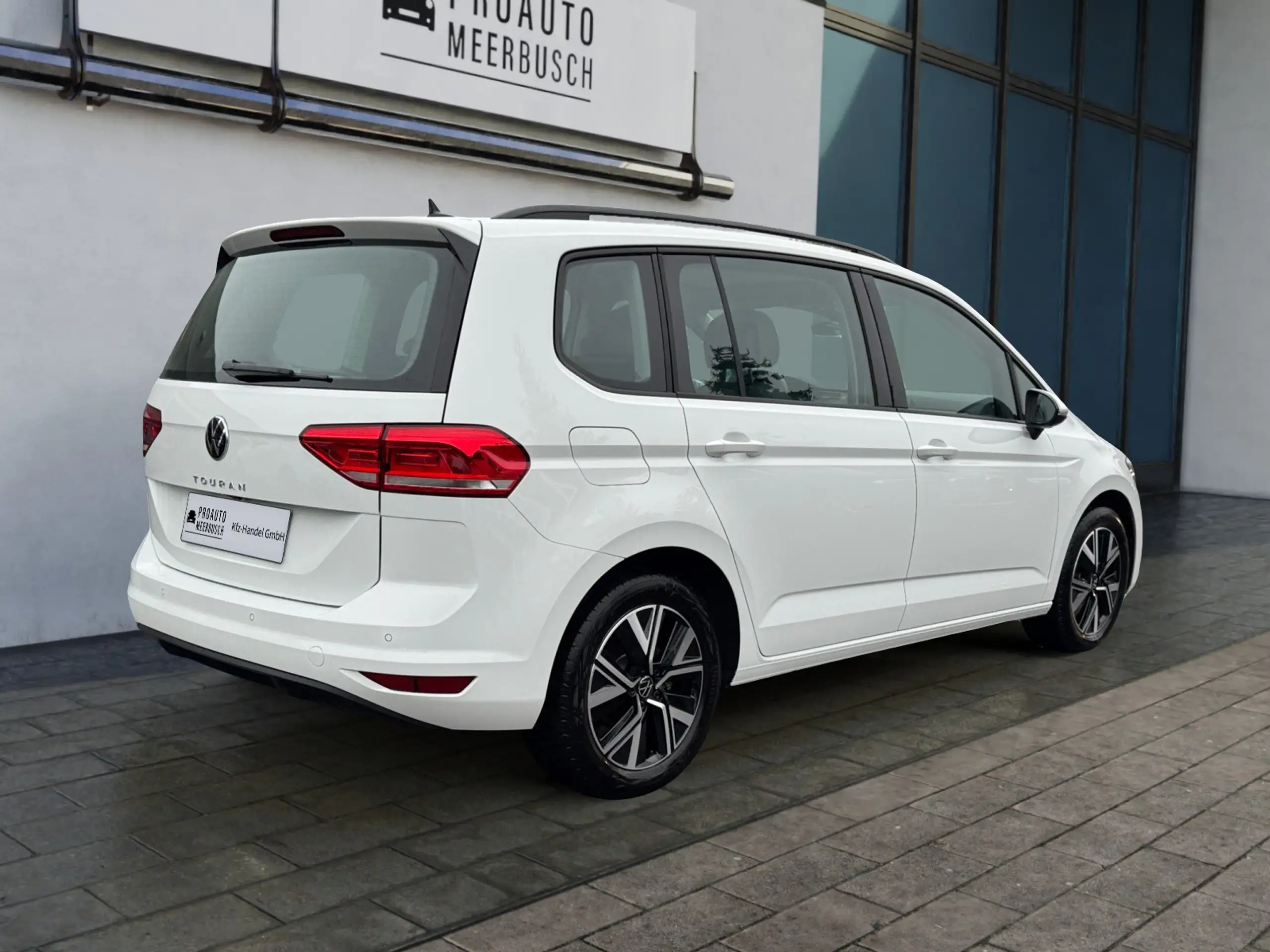 Volkswagen - Touran