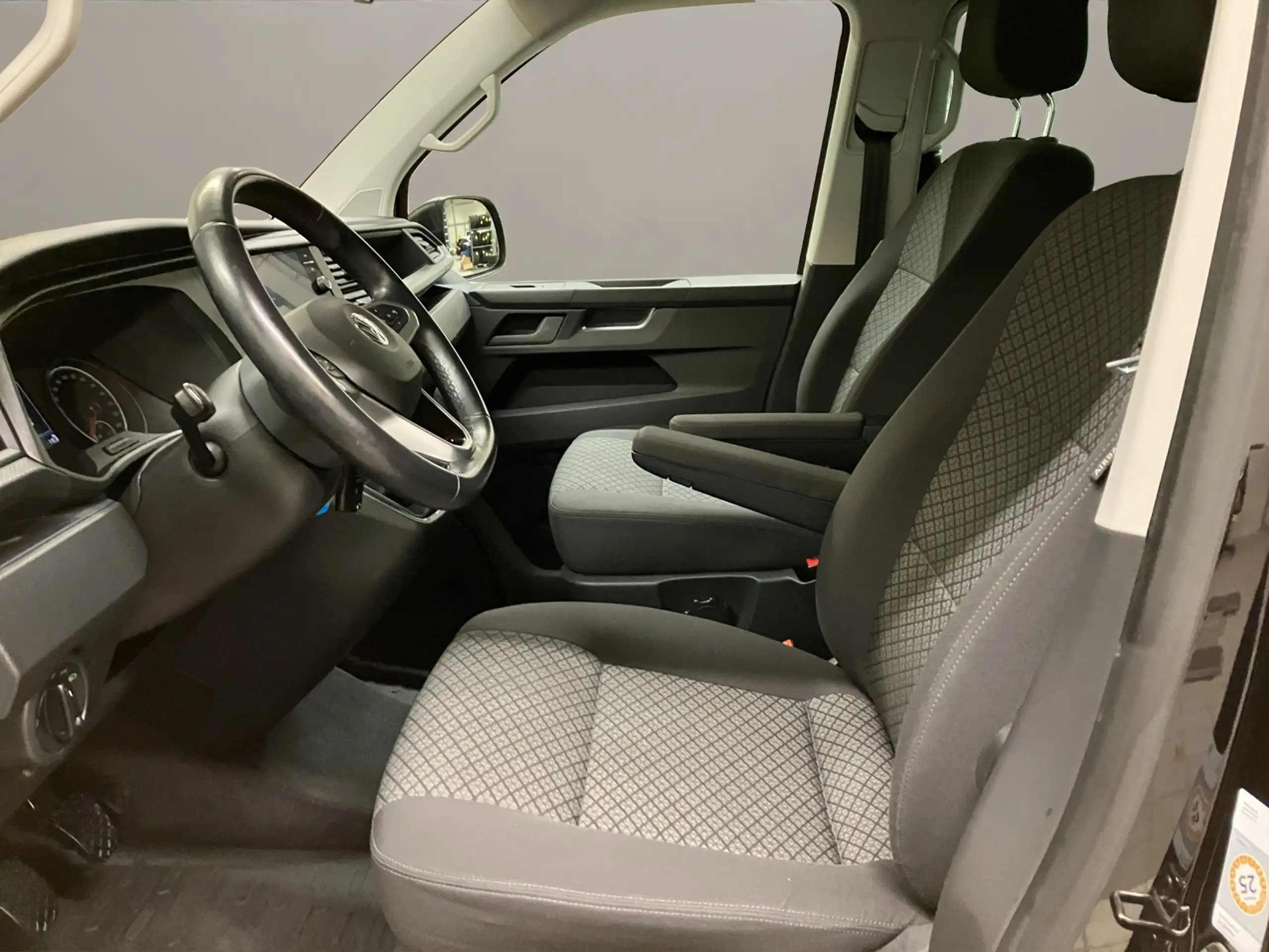 Volkswagen - T6.1 Multivan