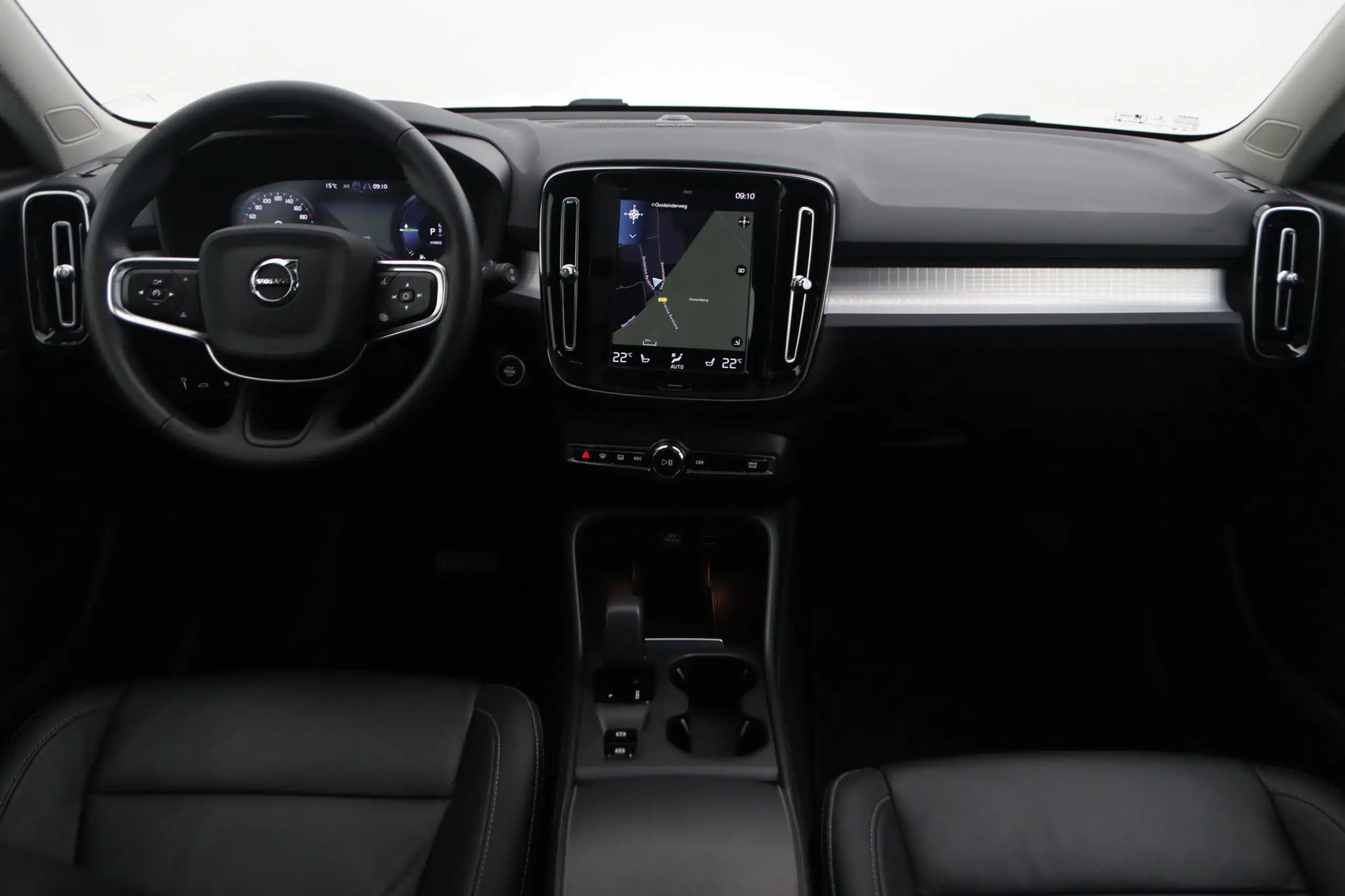 Volvo - XC40