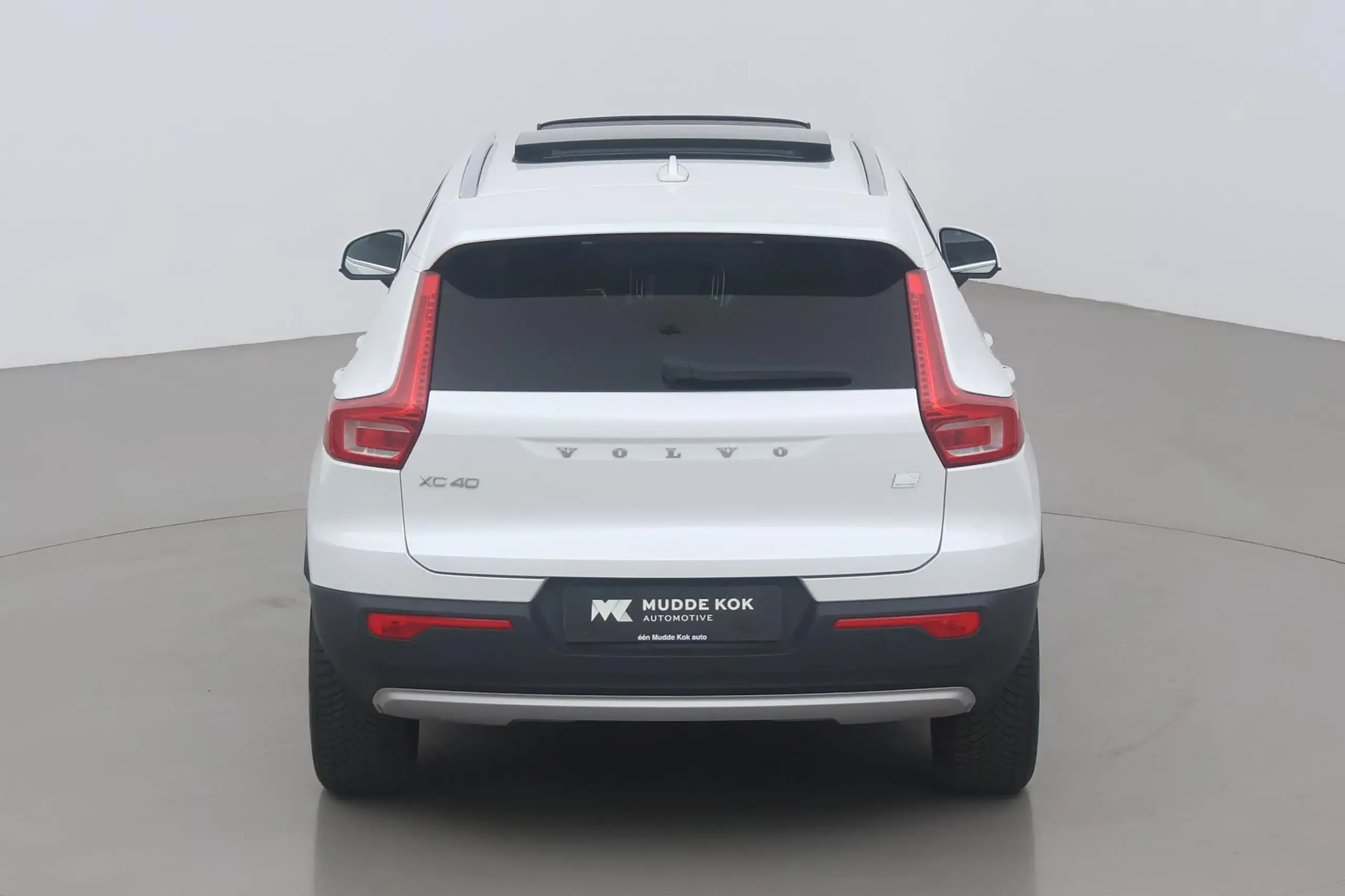 Volvo - XC40