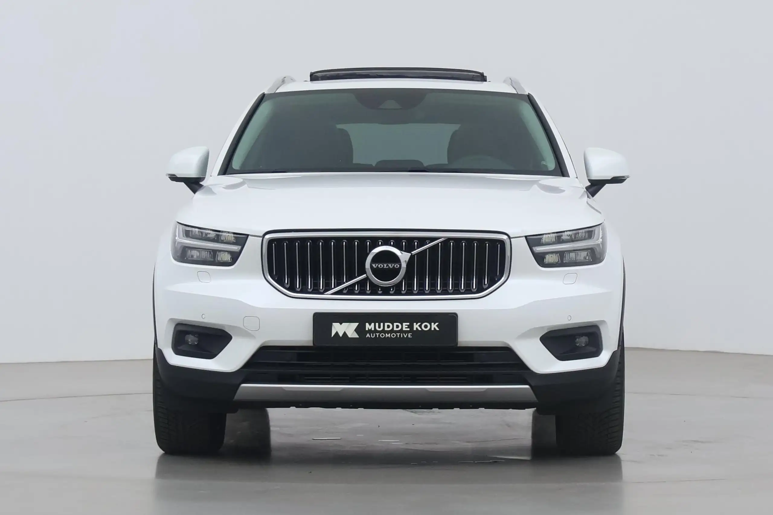 Volvo - XC40