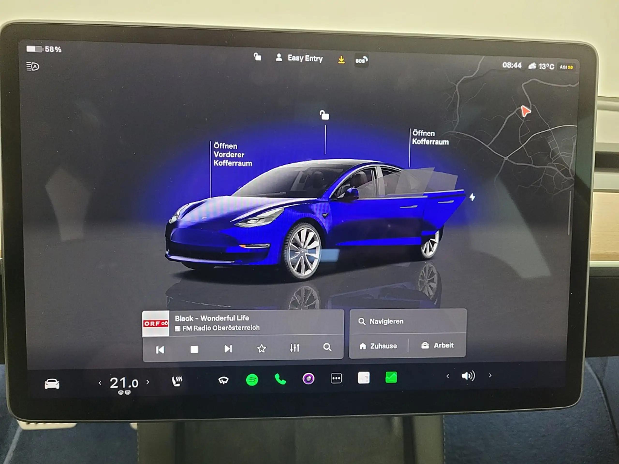 Tesla - Model 3