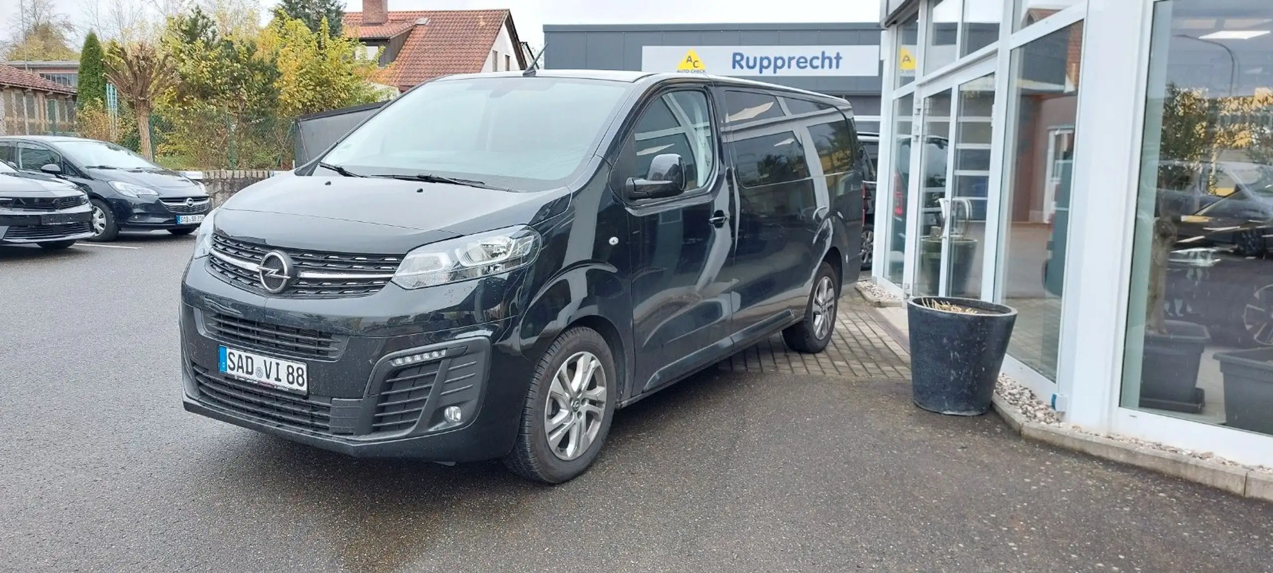 Opel - Vivaro