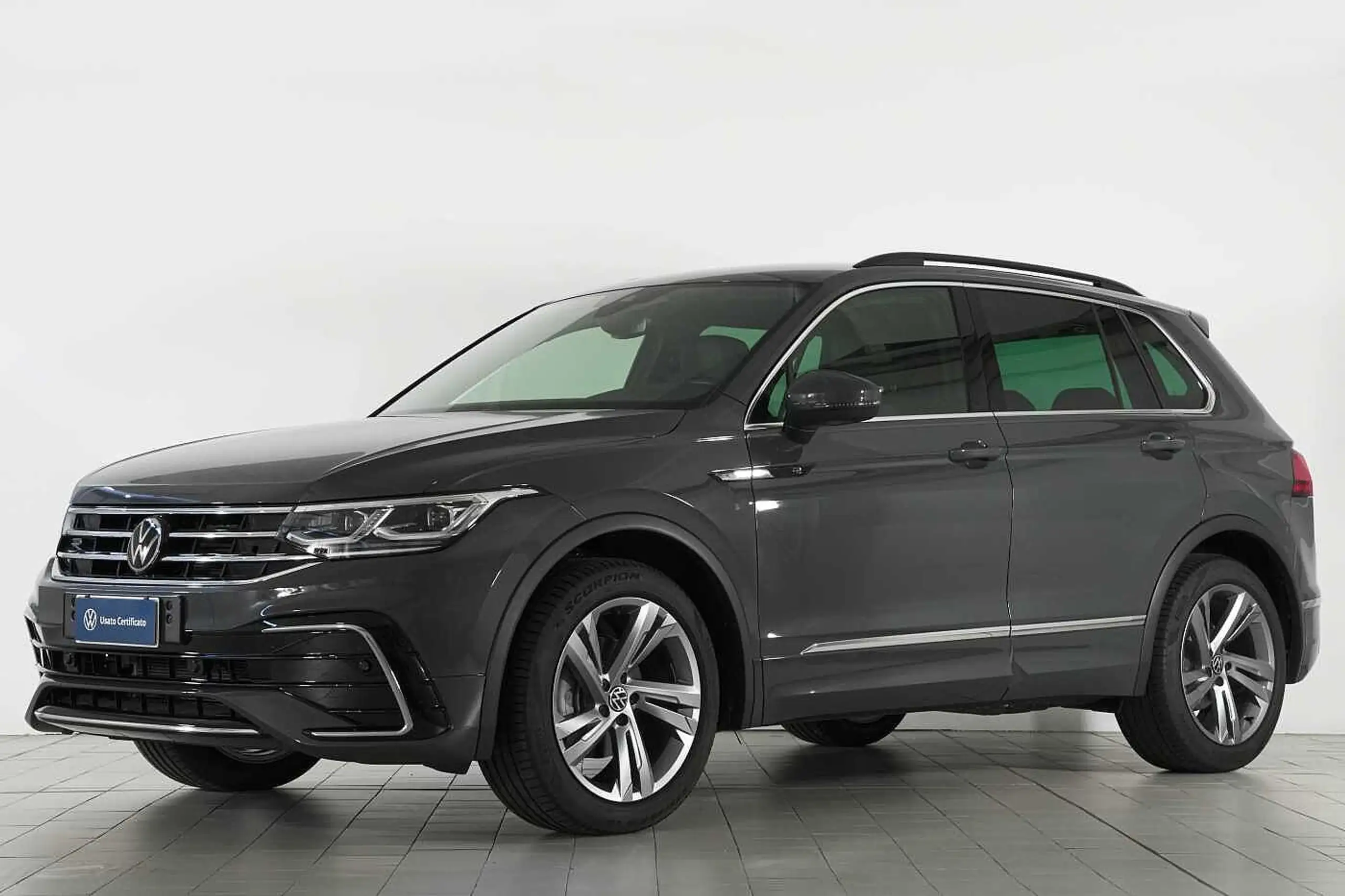 Volkswagen - Tiguan