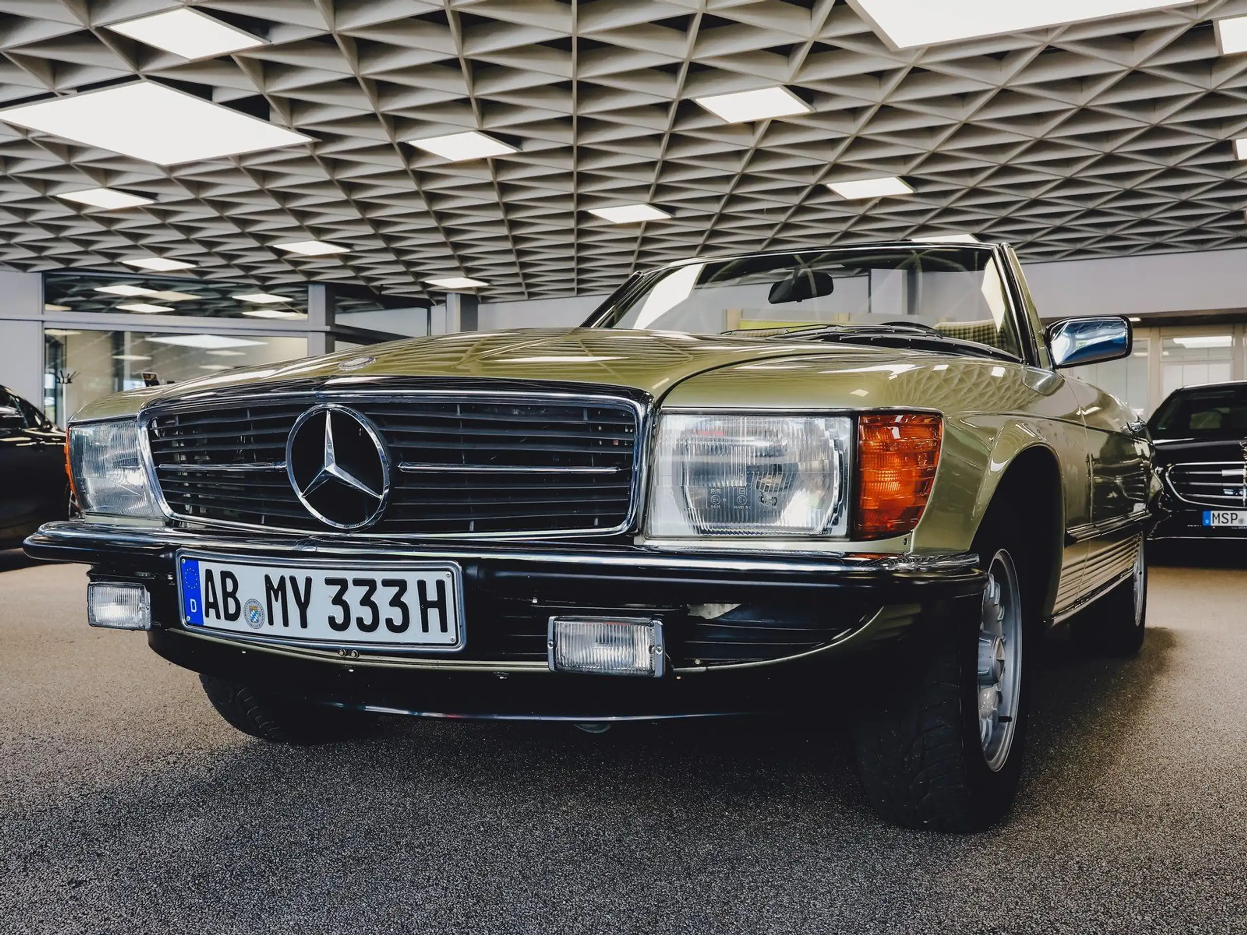 Mercedes-Benz - SL 280