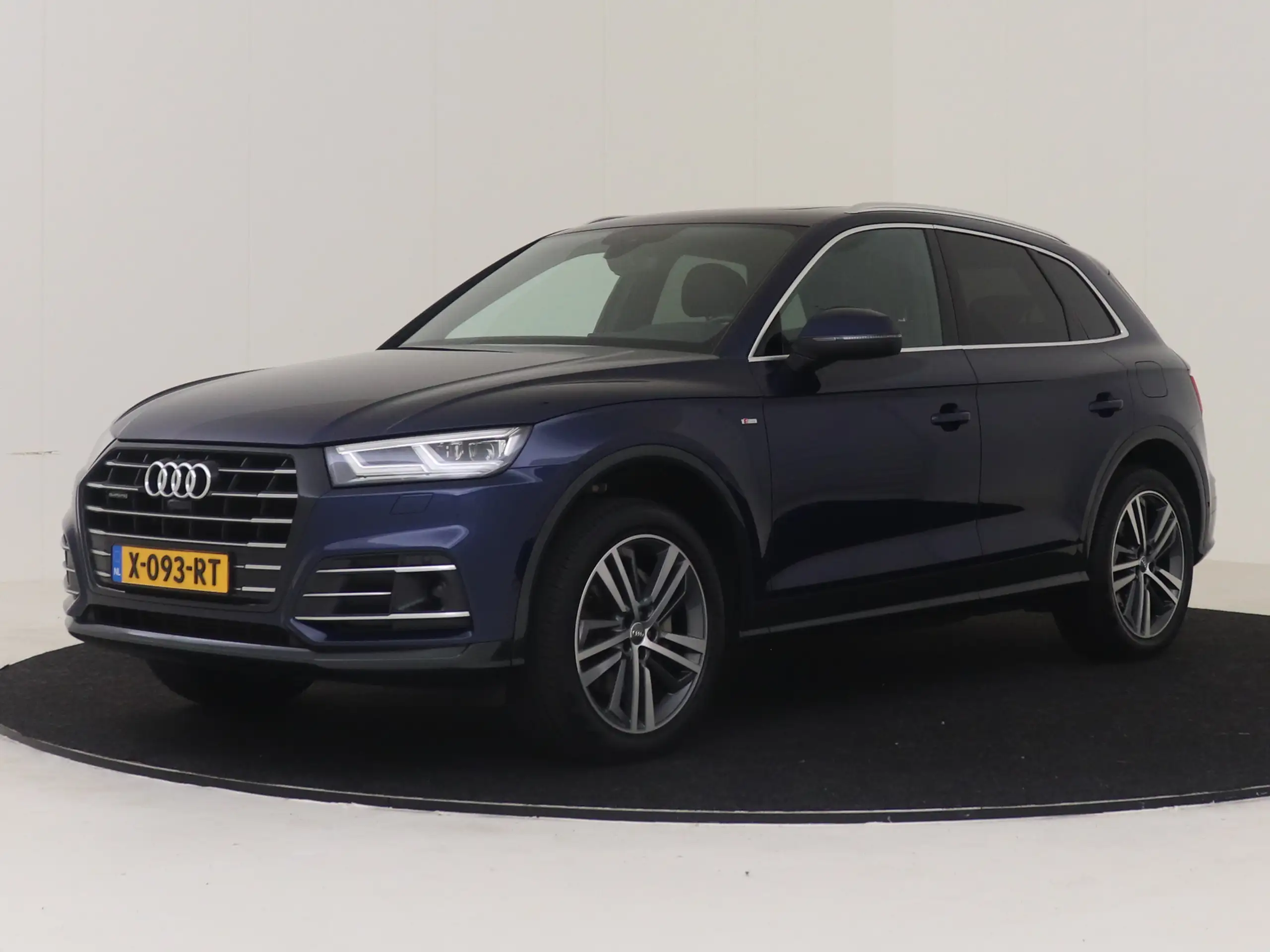 Audi - Q5