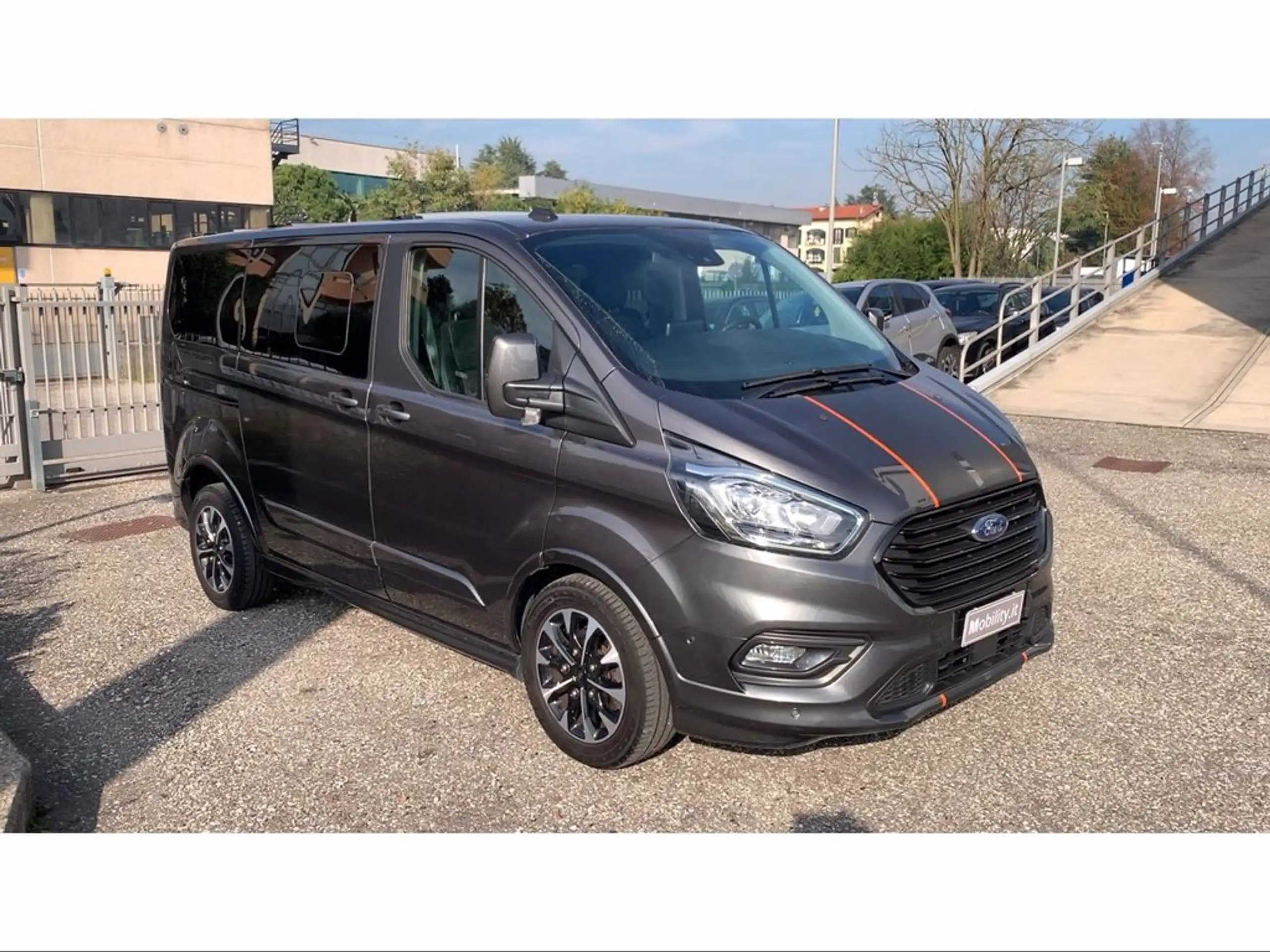 Ford - Tourneo Custom