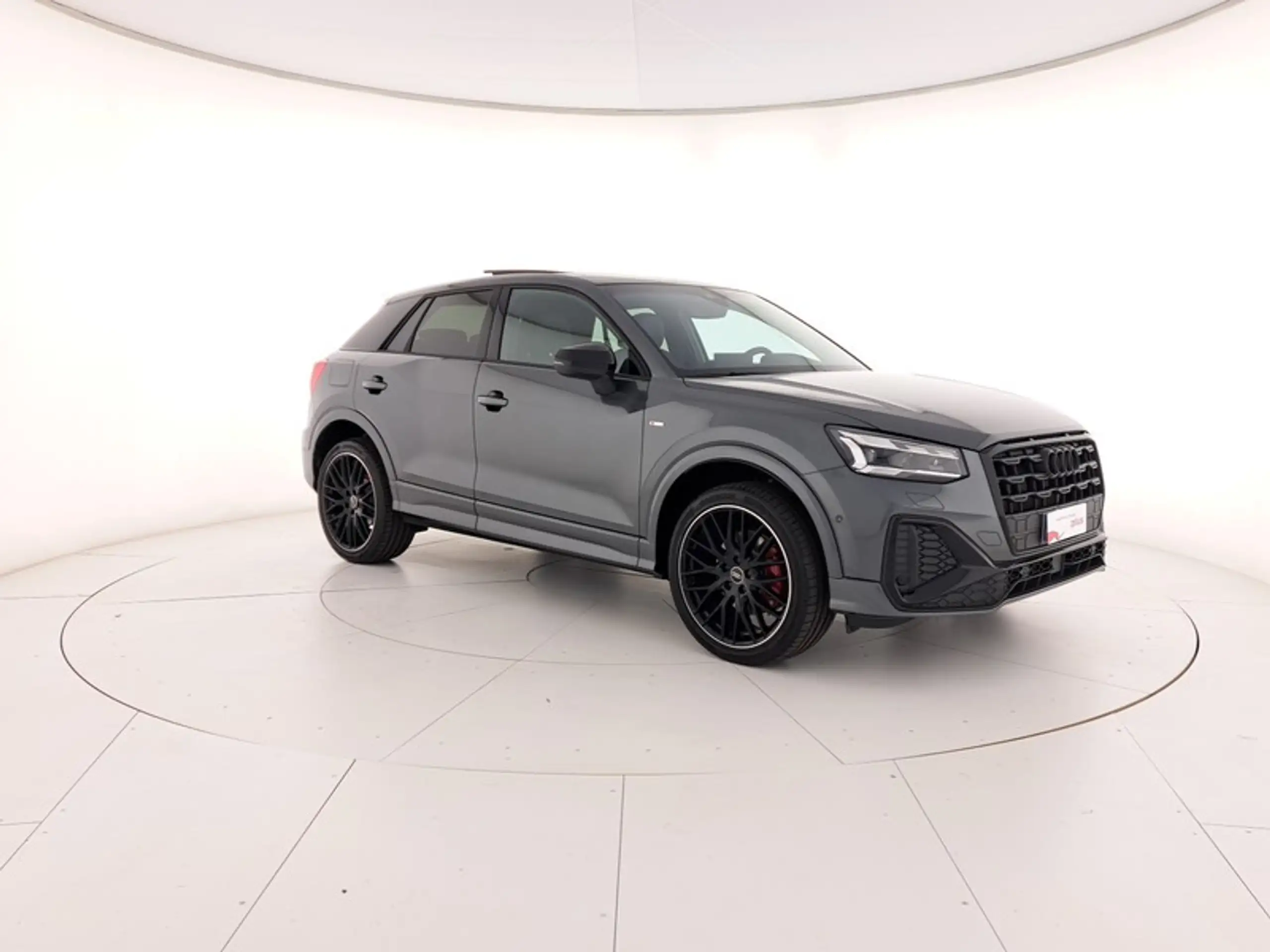 Audi - Q2