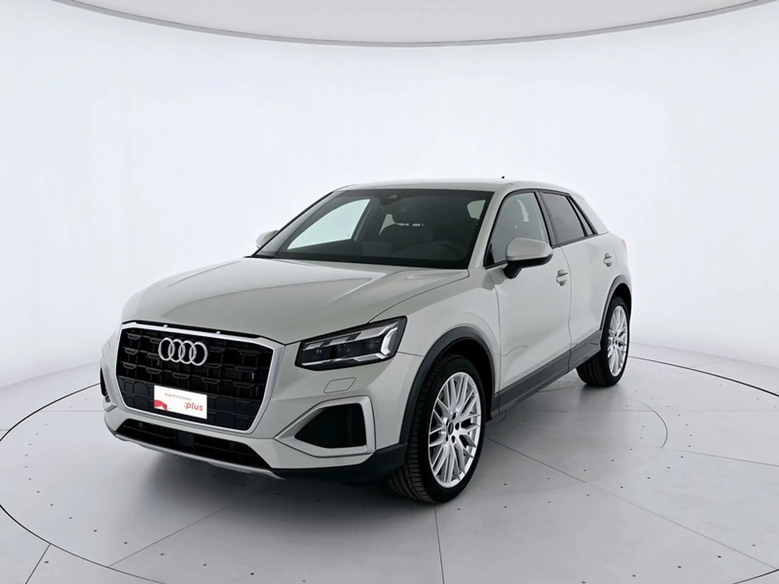 Audi - Q2