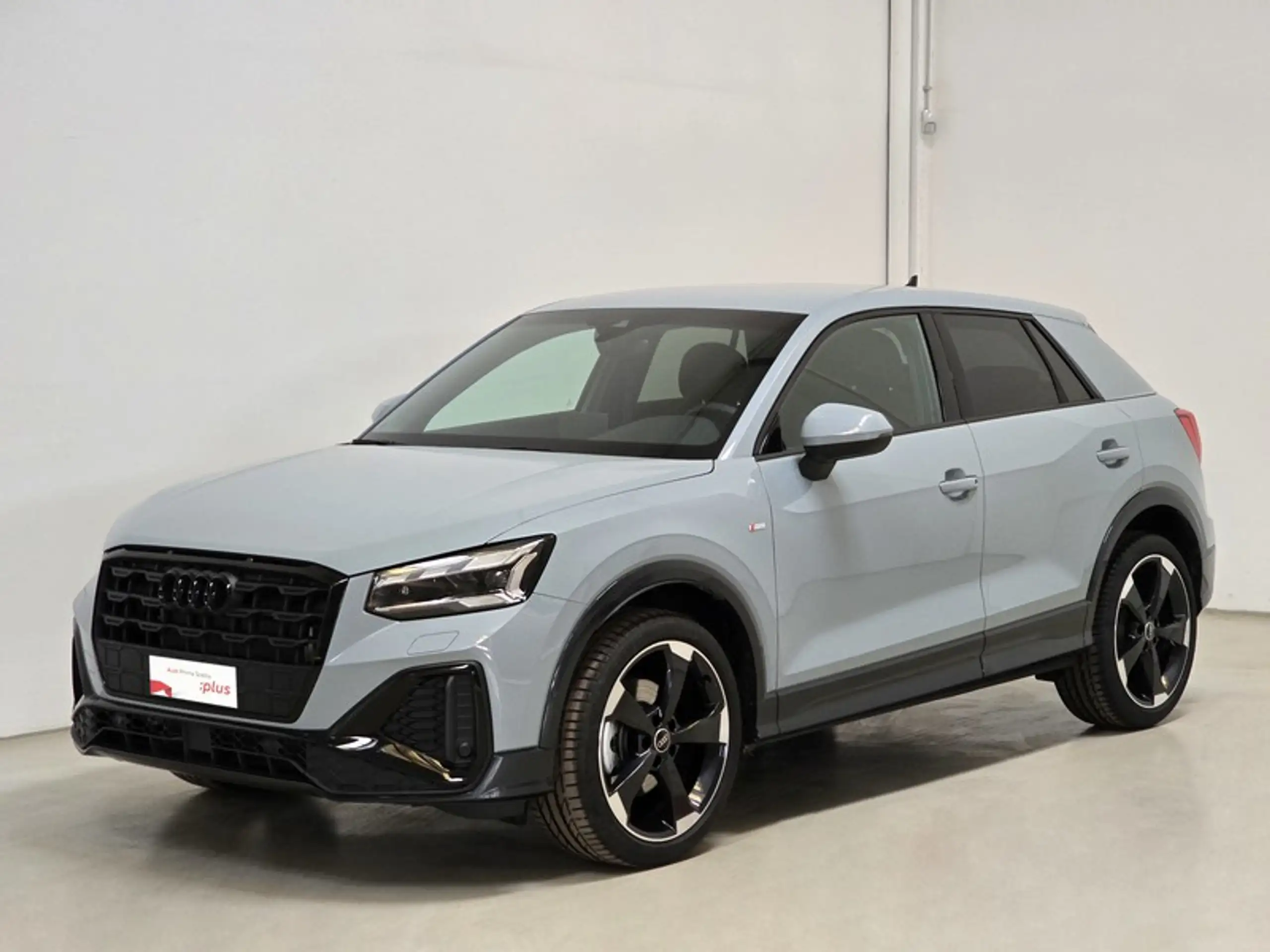 Audi - Q2