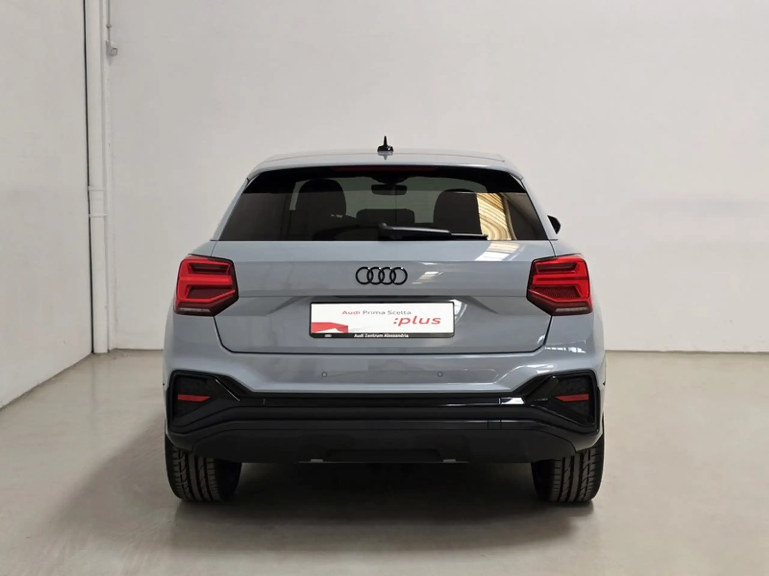 Audi - Q2