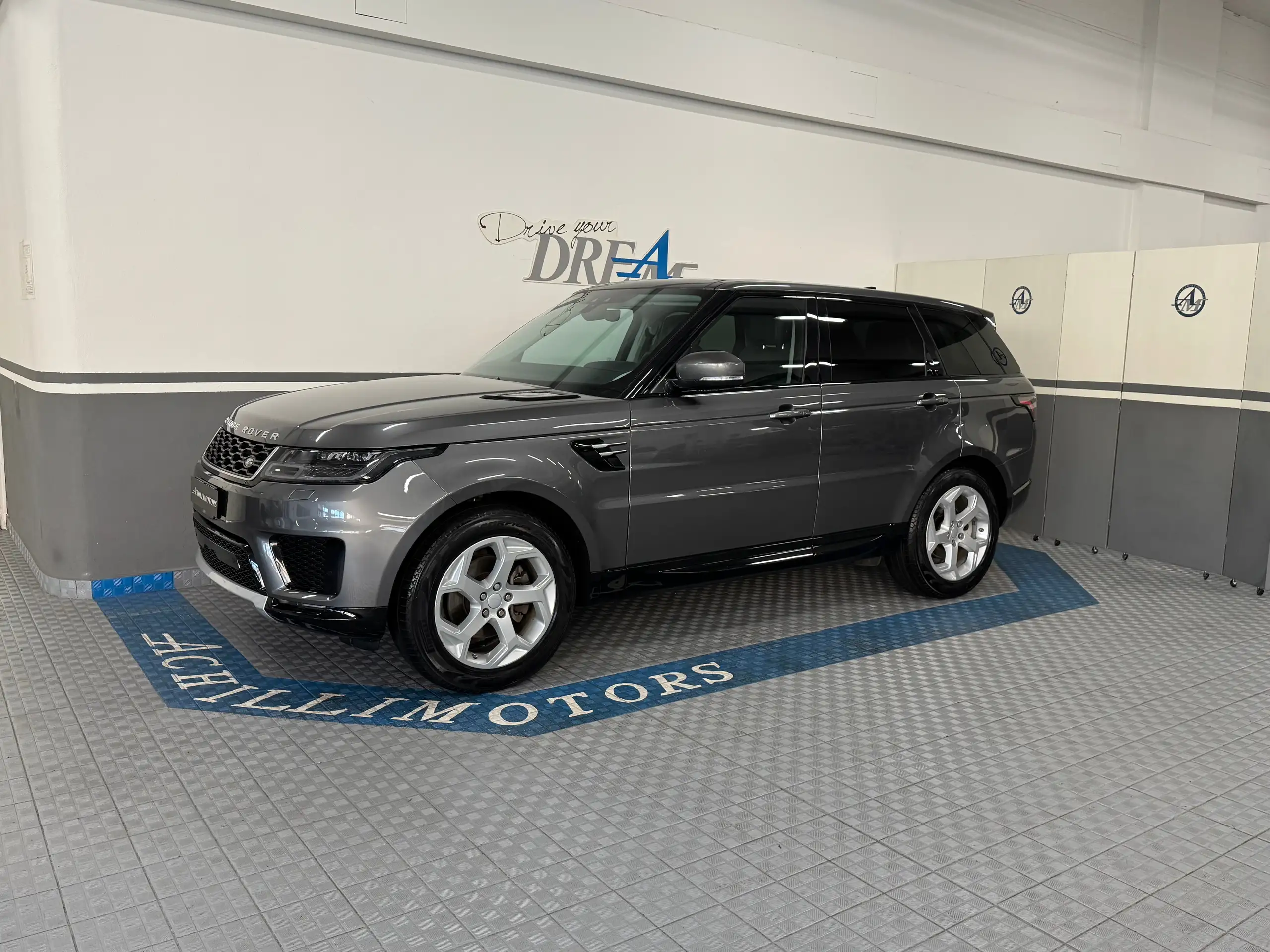 Land Rover - Range Rover Sport