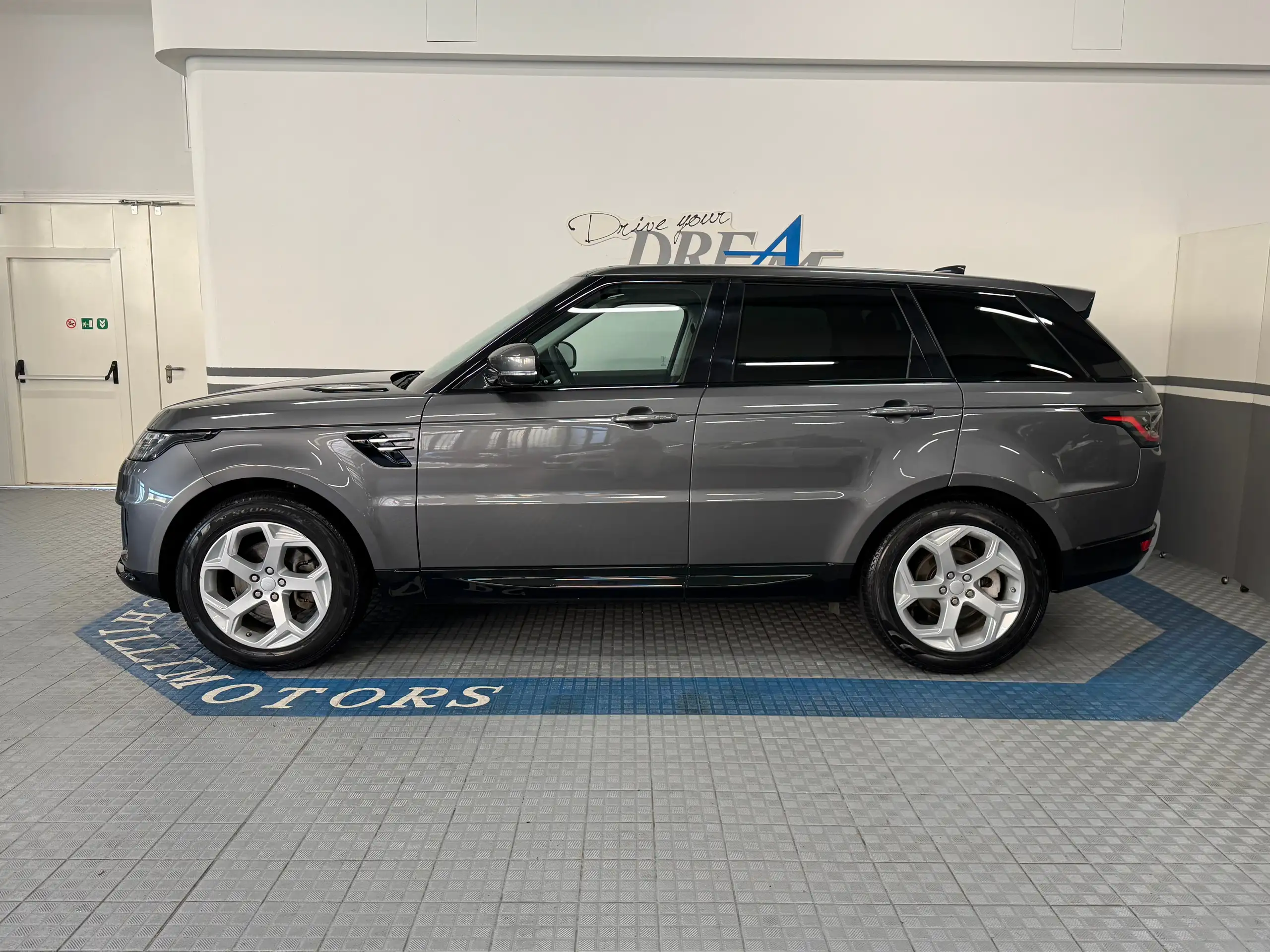 Land Rover - Range Rover Sport