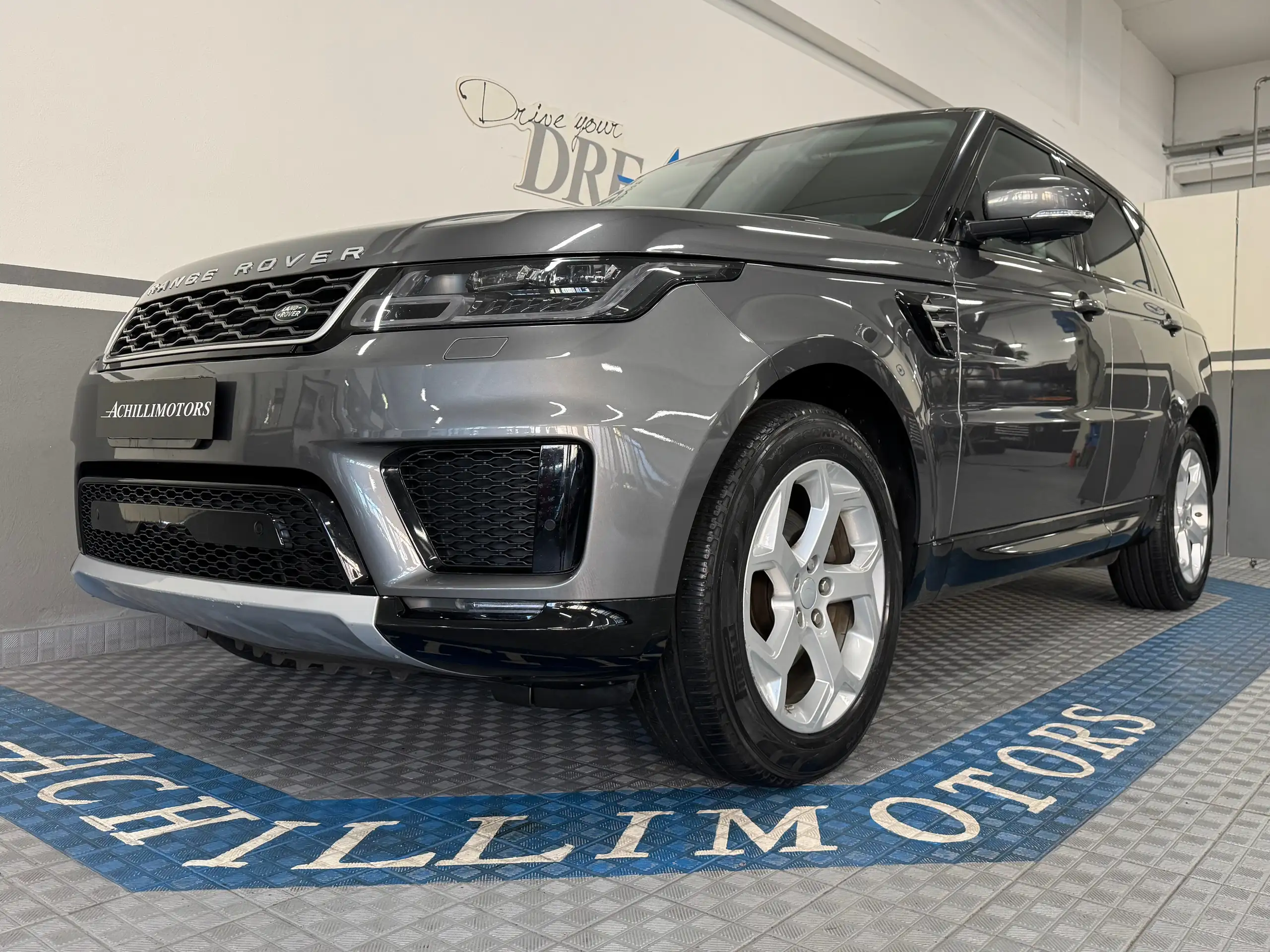 Land Rover - Range Rover Sport