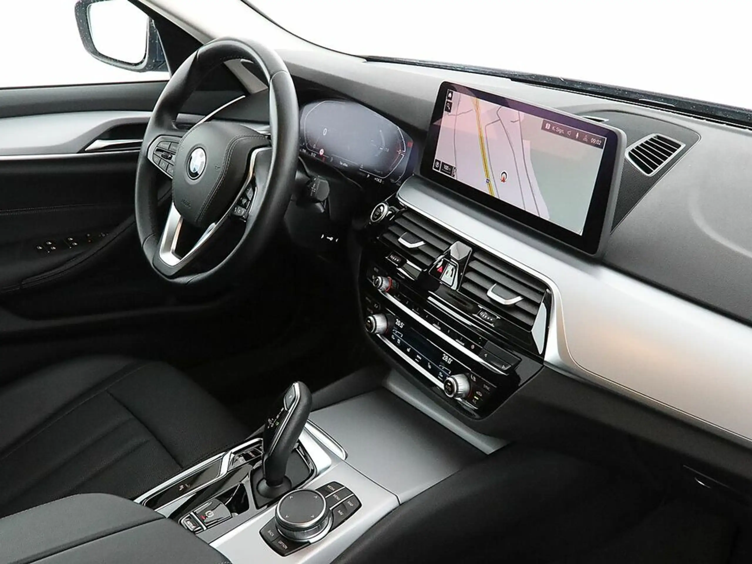 BMW - 520