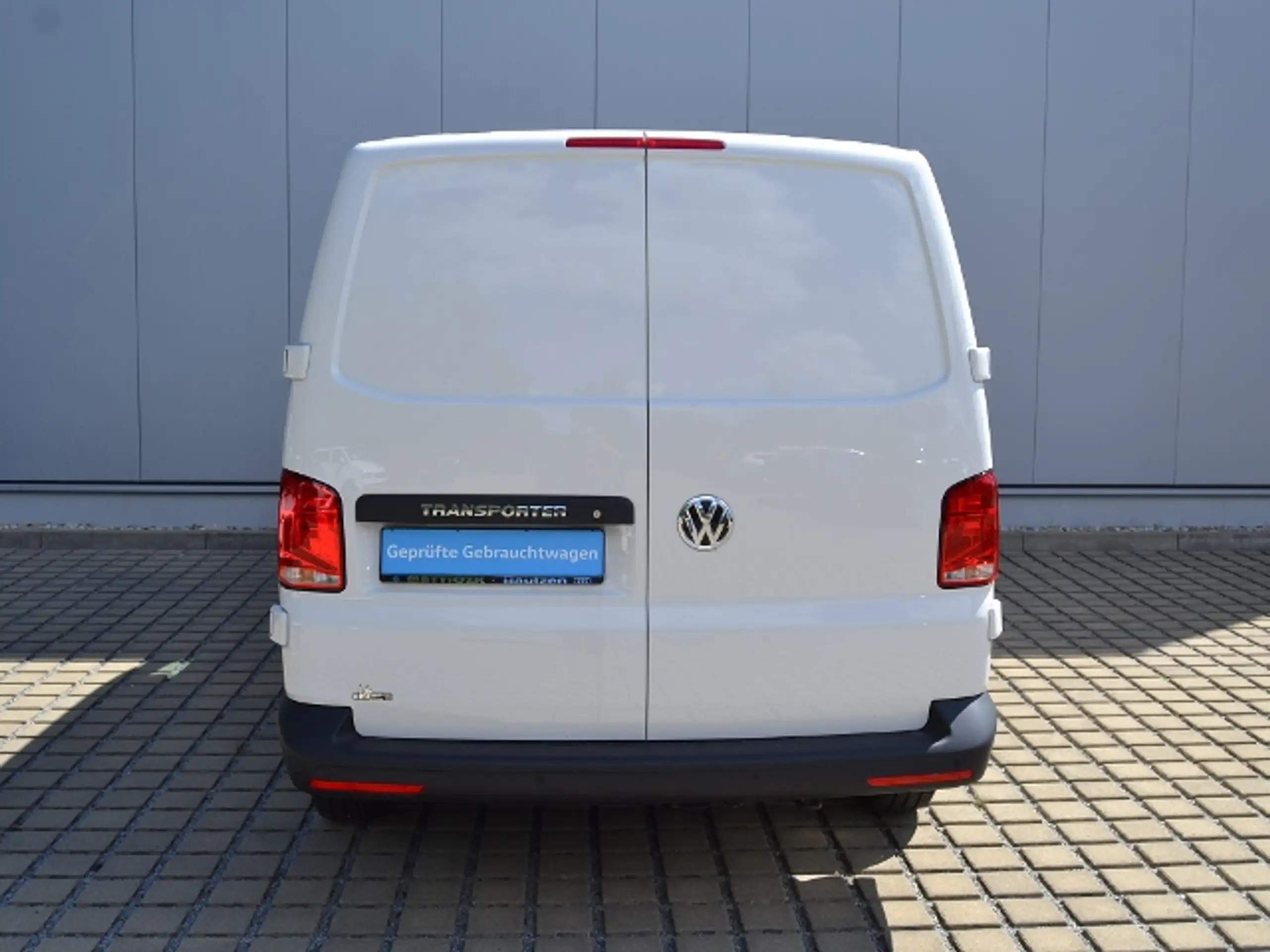 Volkswagen - T6.1 Transporter