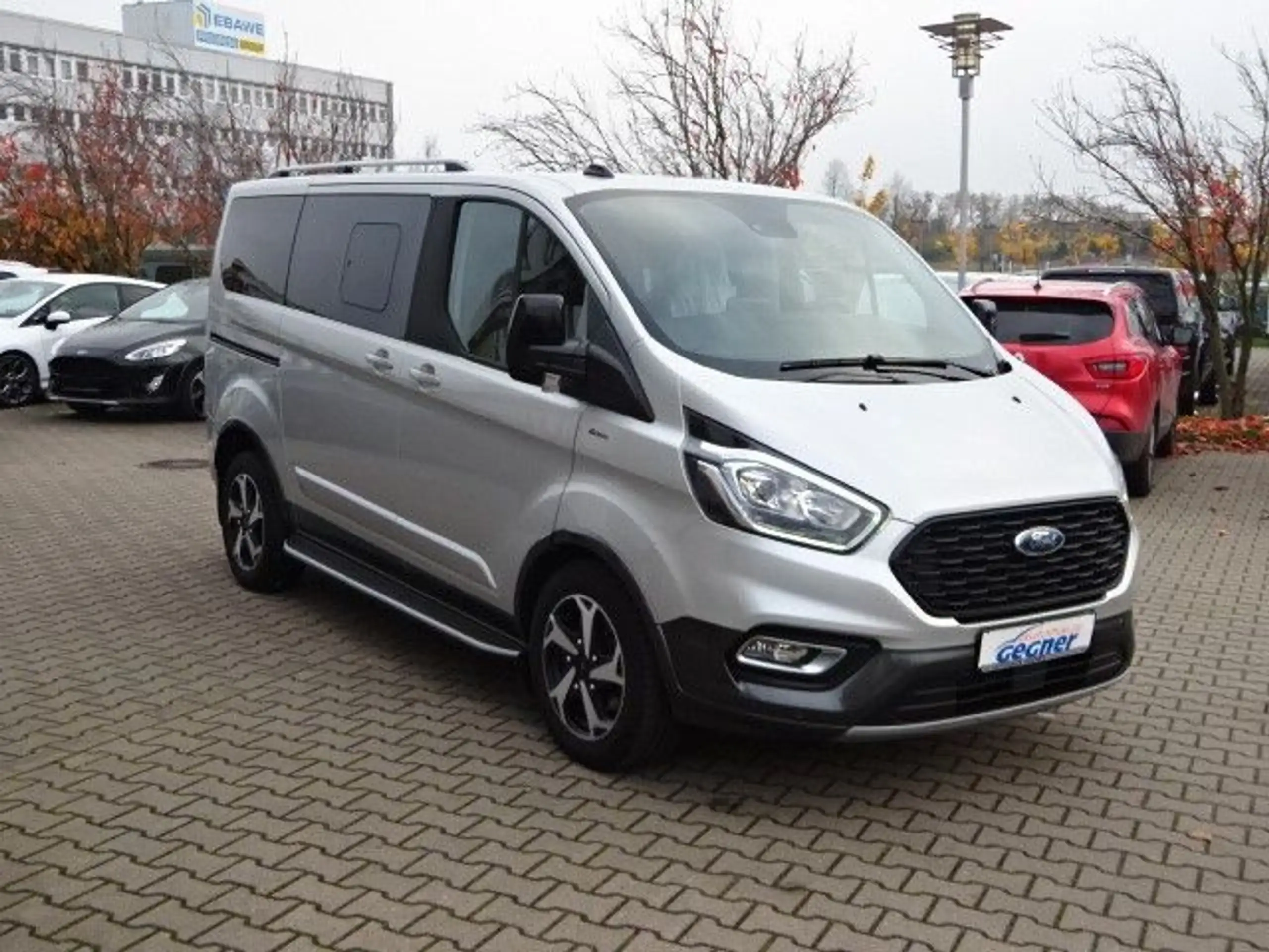 Ford - Tourneo Custom