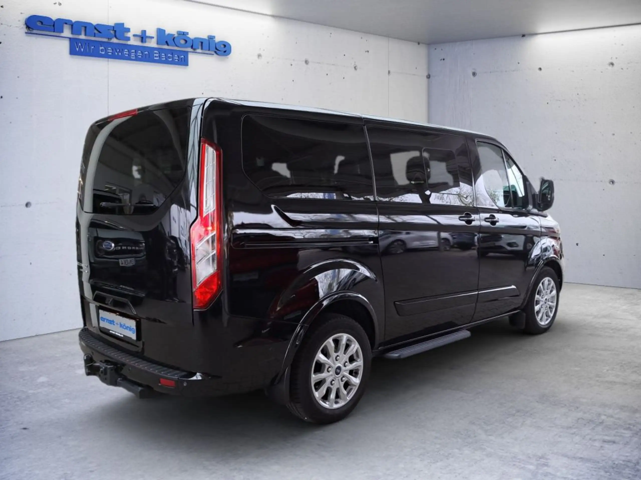 Ford - Tourneo Custom