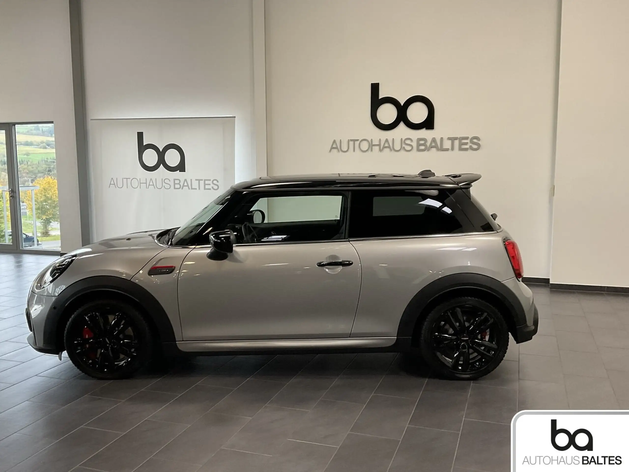 MINI - John Cooper Works