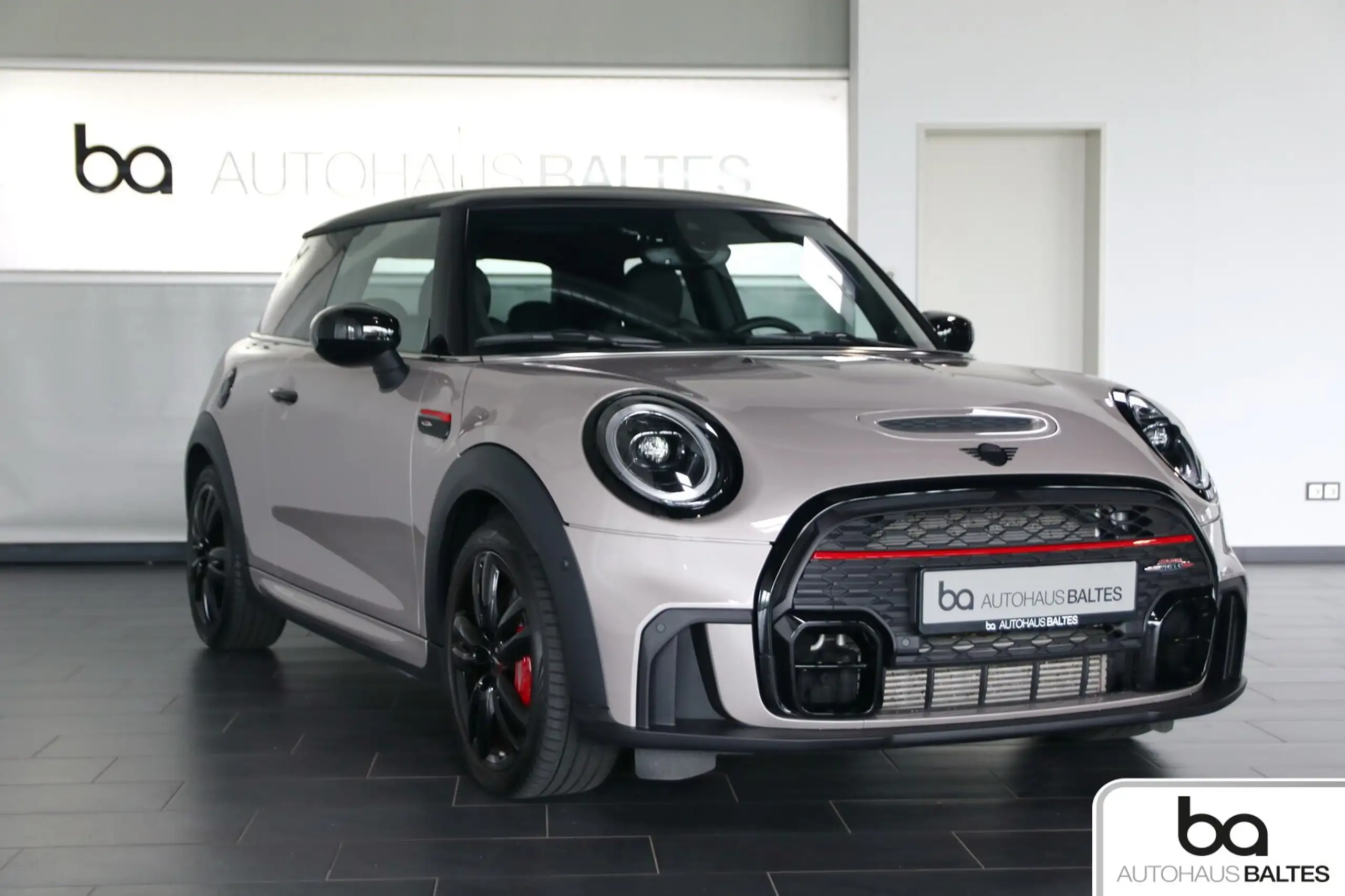 MINI - John Cooper Works