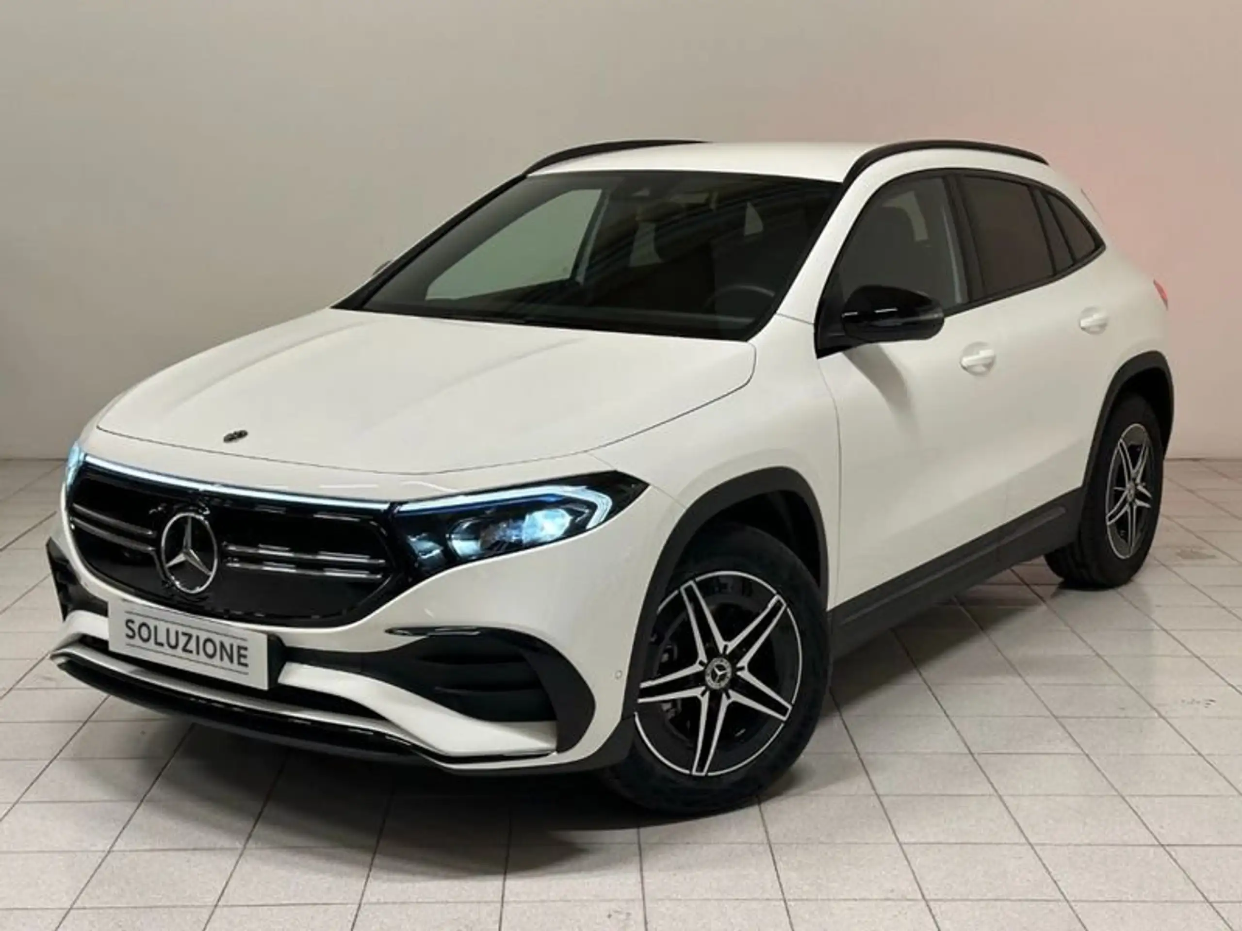 Mercedes-Benz EQA 250 2023