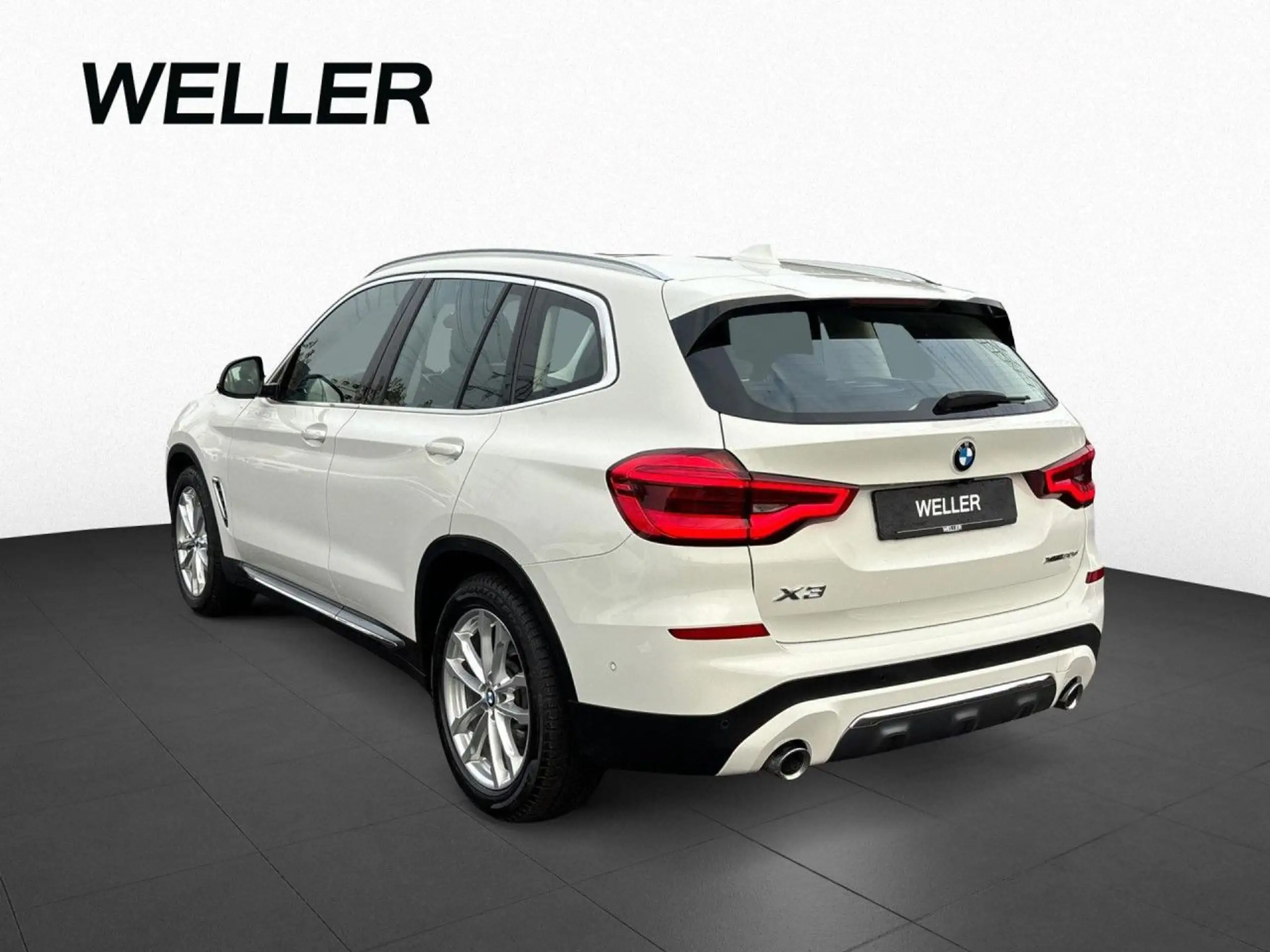 BMW - X3