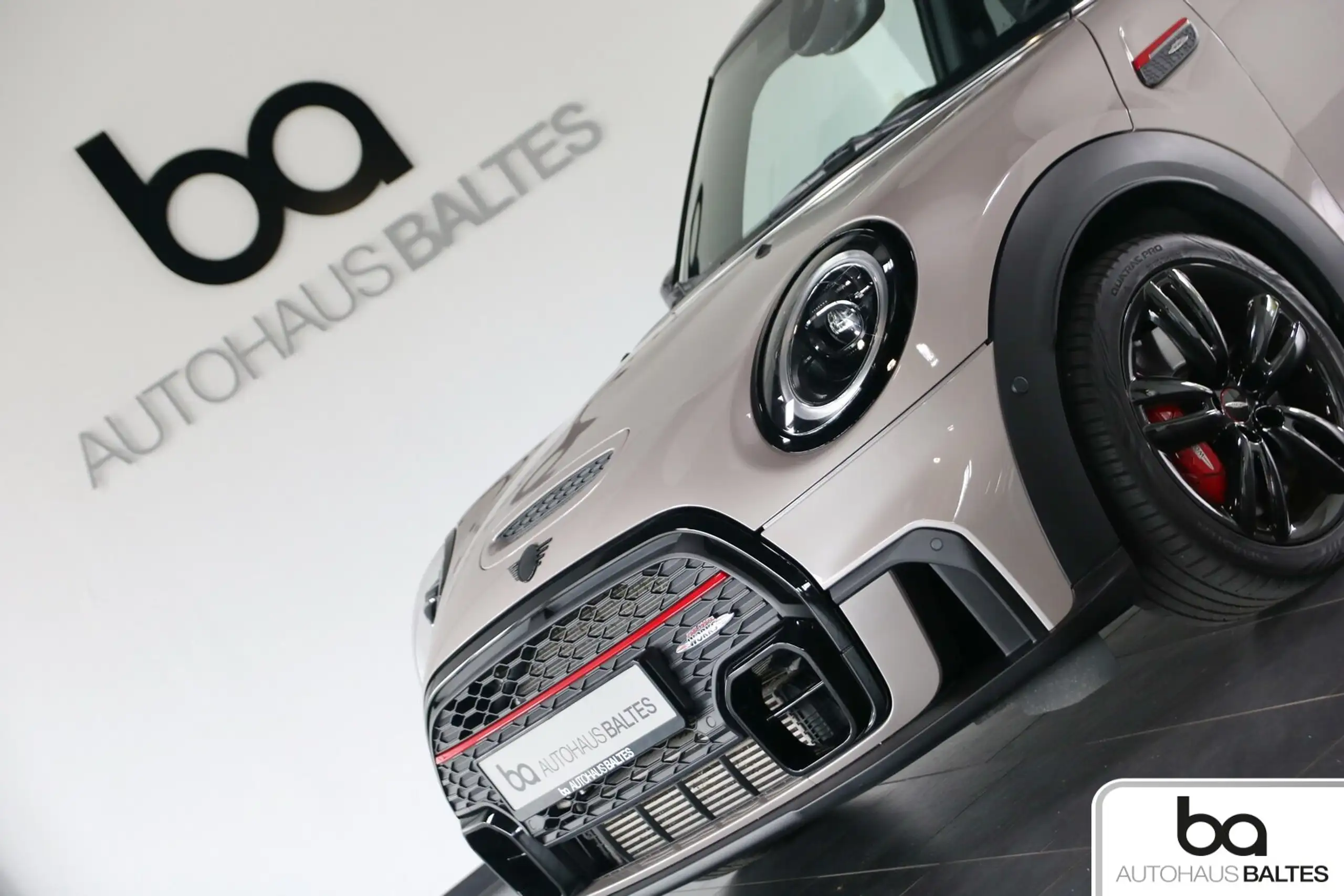 MINI - John Cooper Works