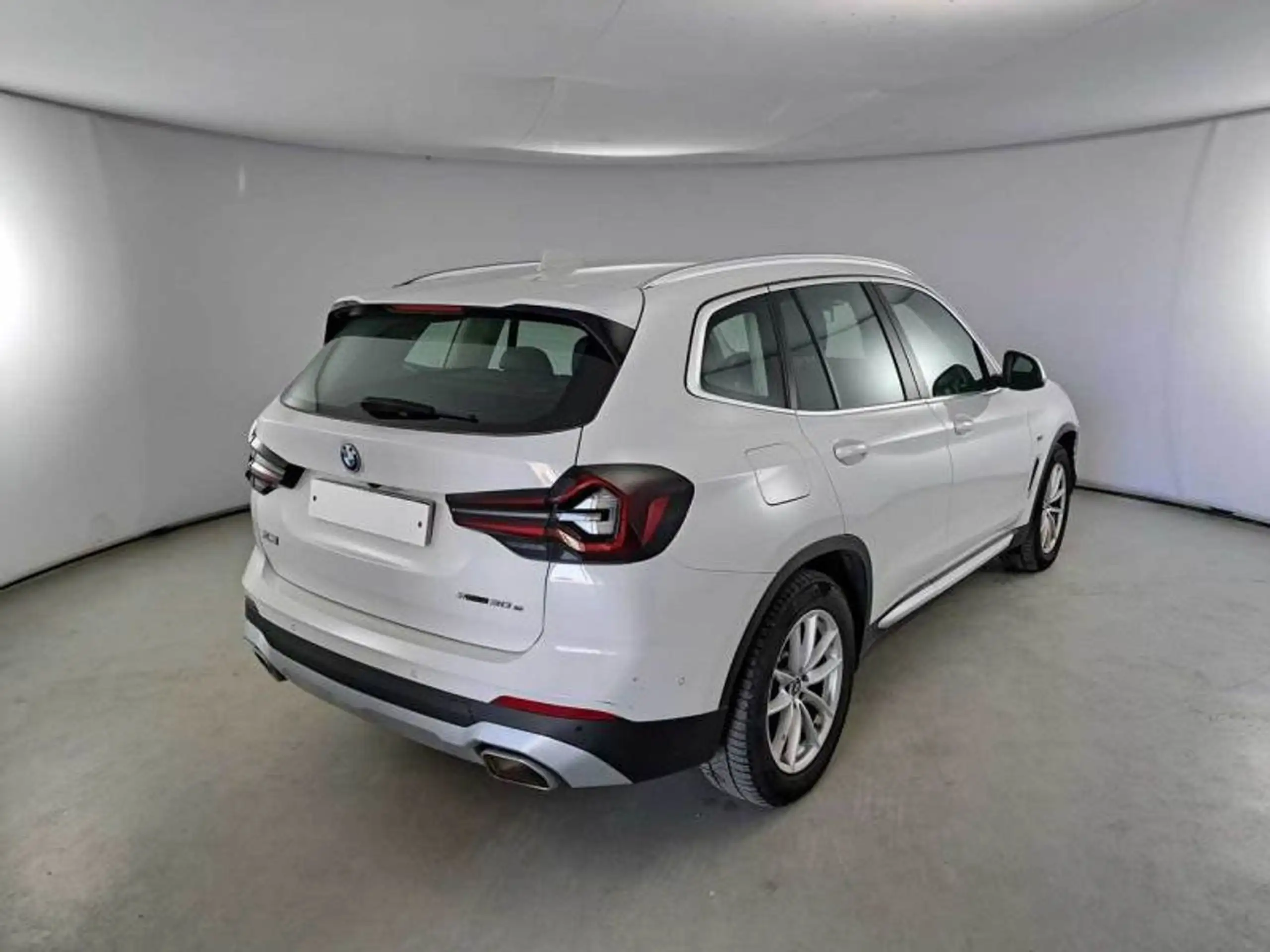 BMW - X3