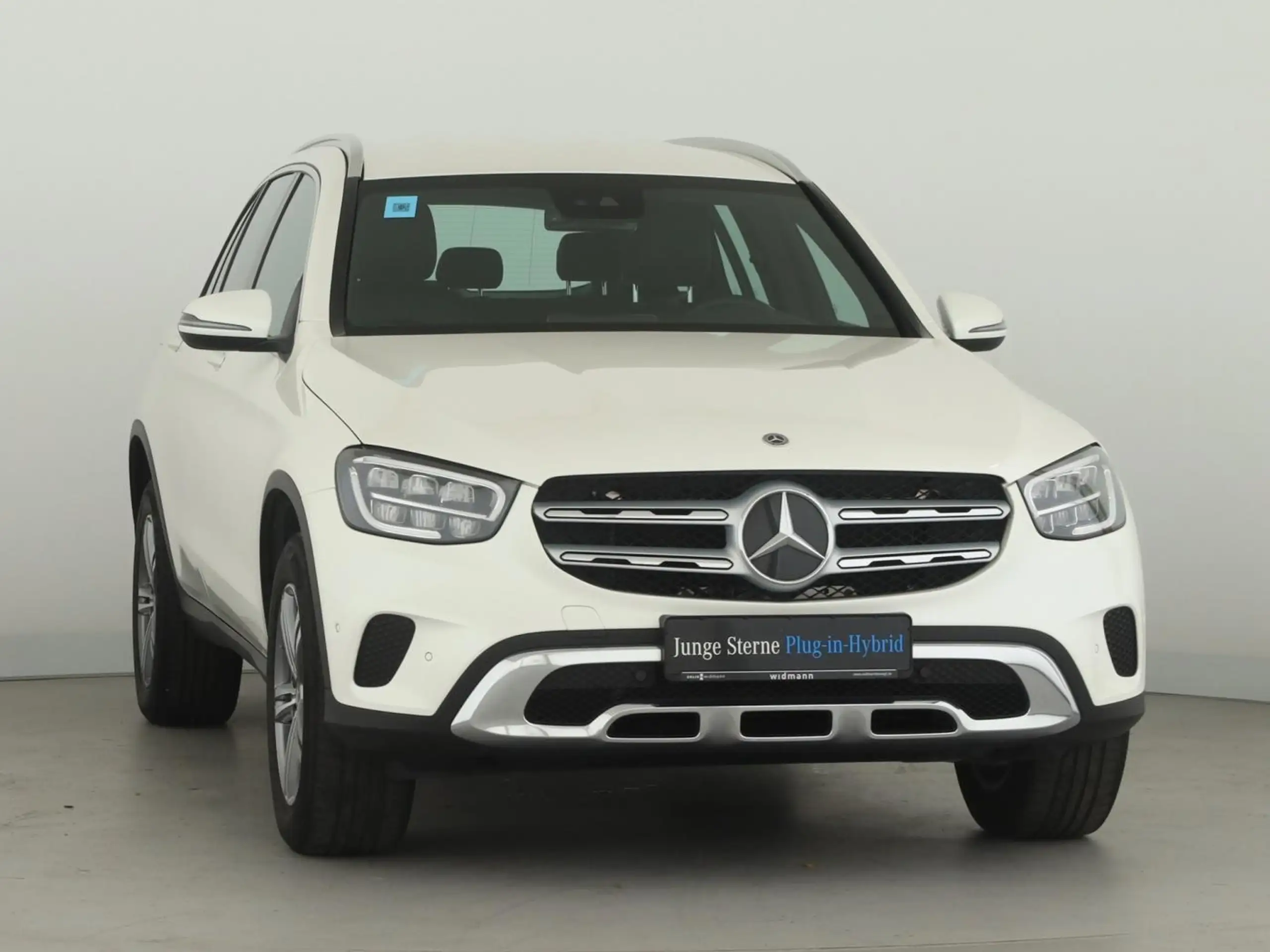 Mercedes-Benz - GLC 300