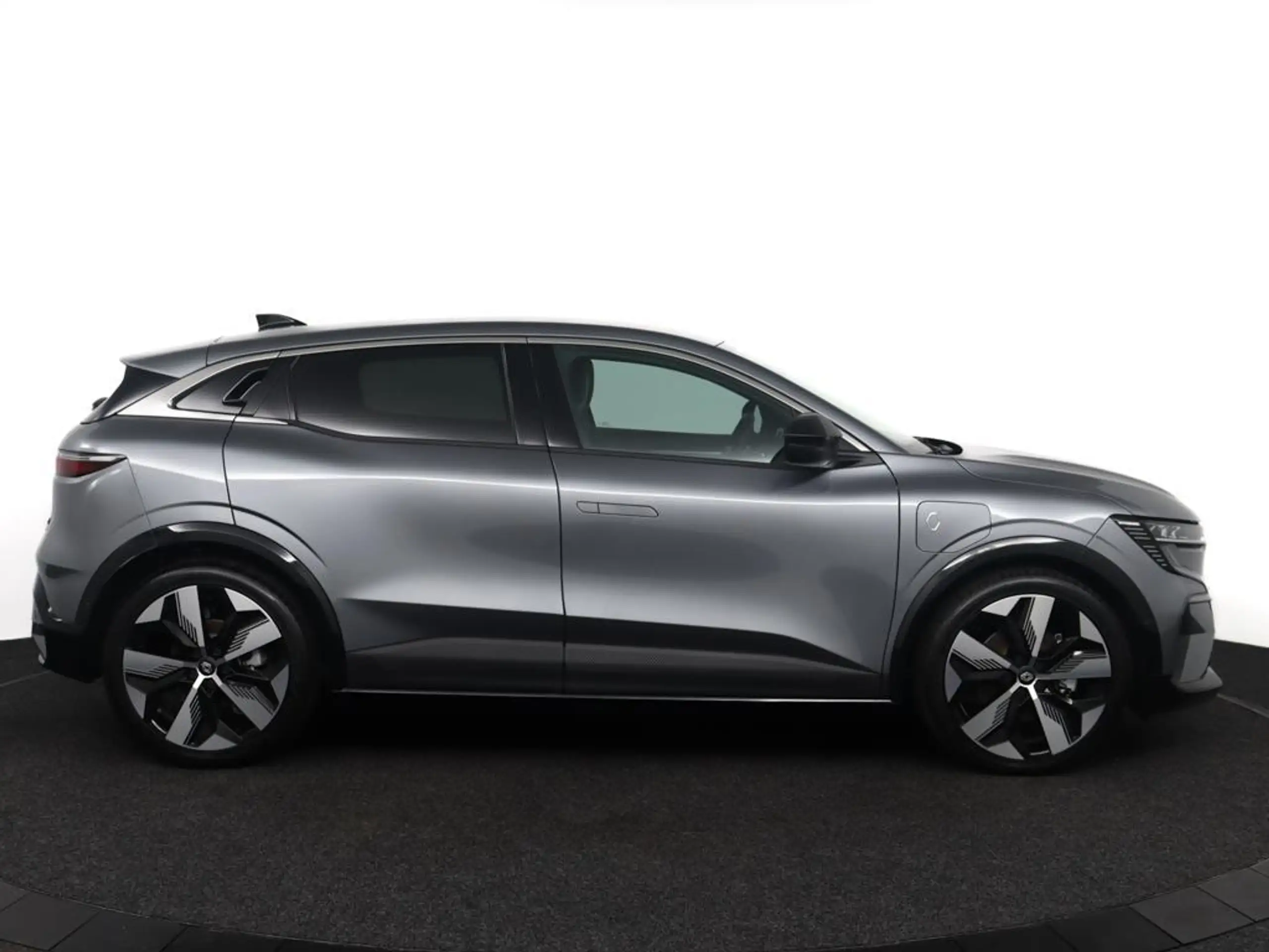 Renault Megane E-Tech 2024