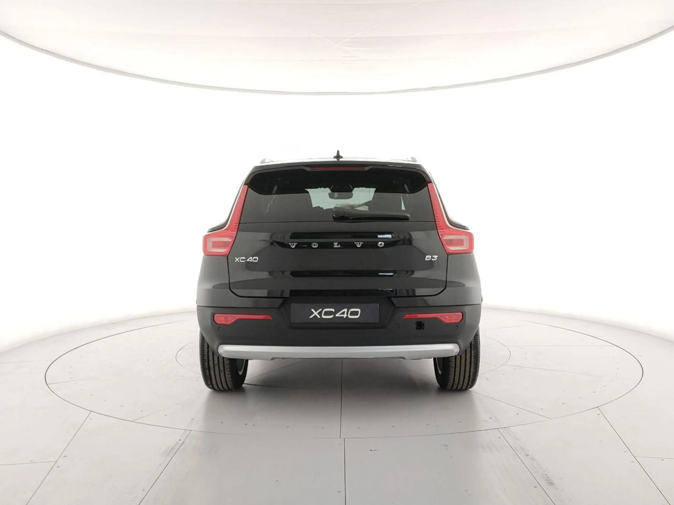 Volvo - XC40