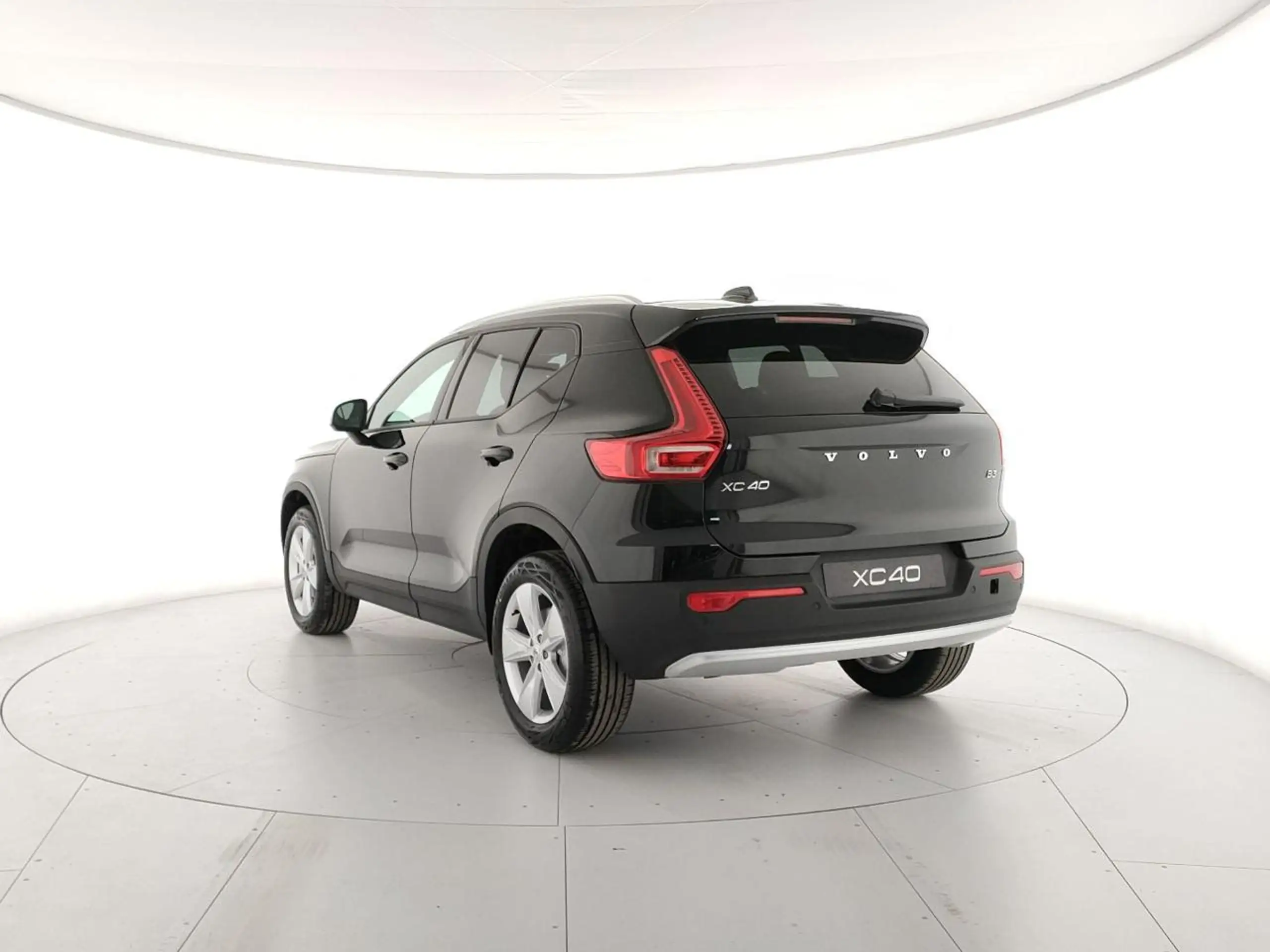 Volvo - XC40