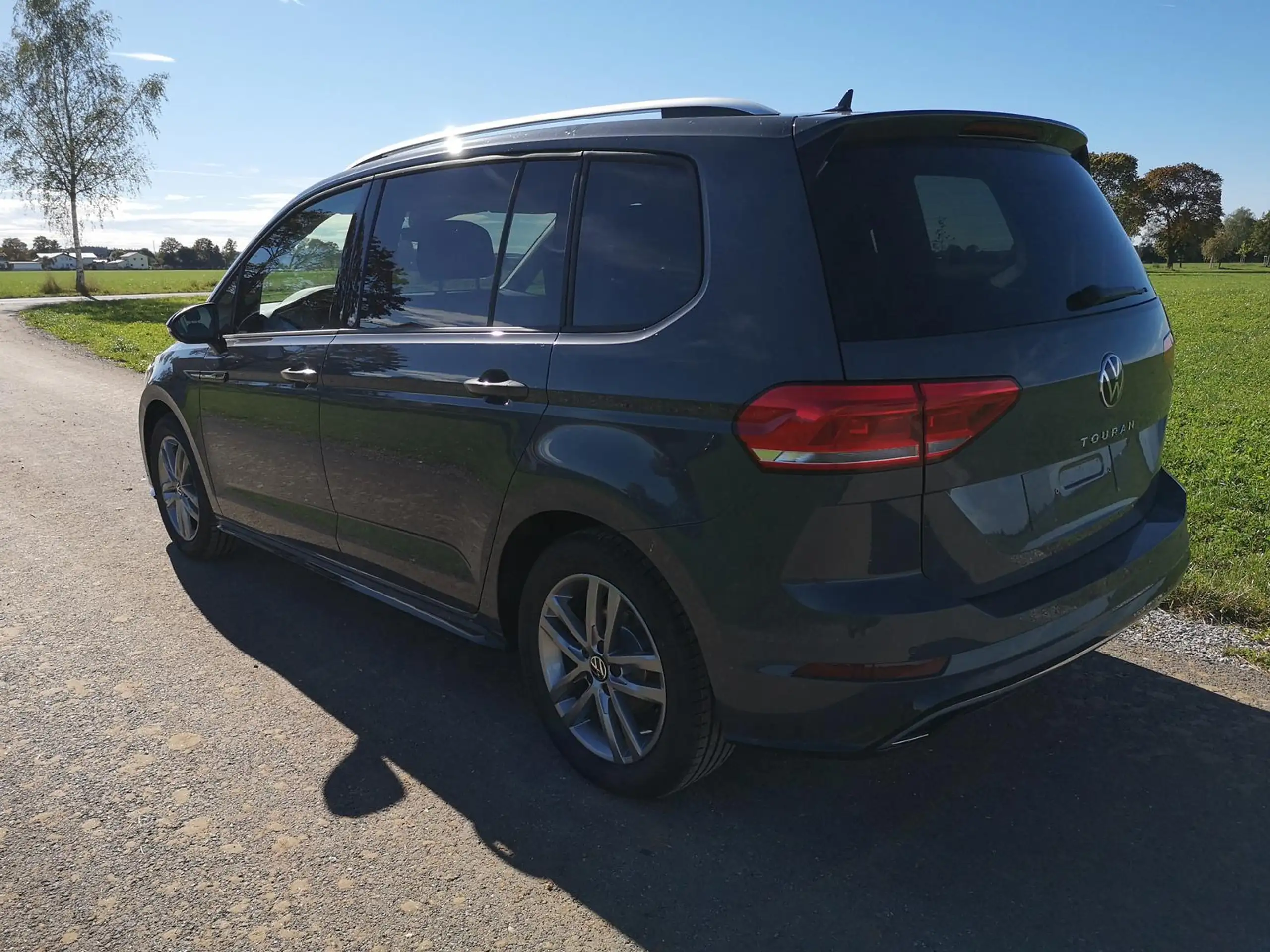 Volkswagen - Touran