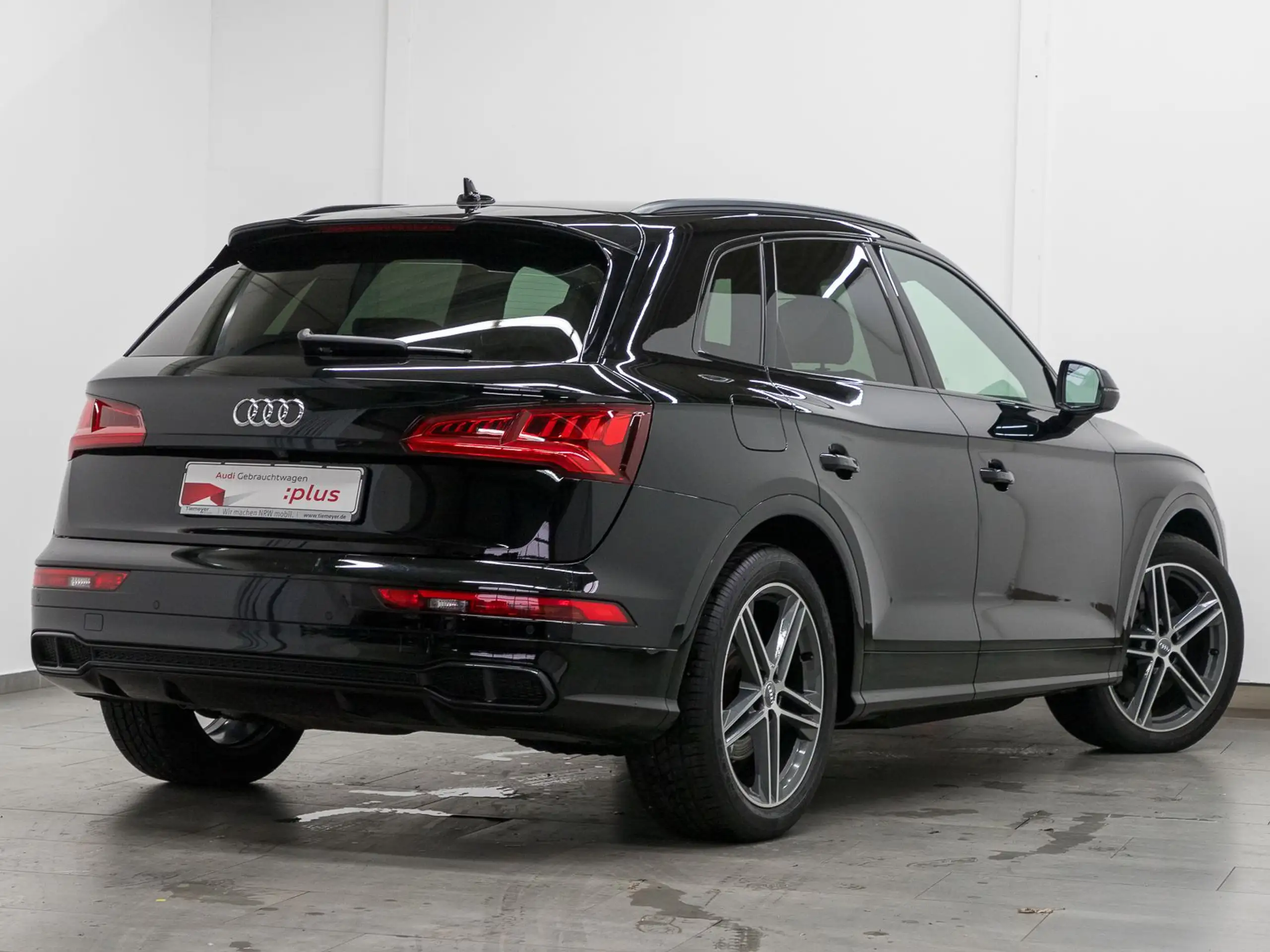 Audi - SQ5