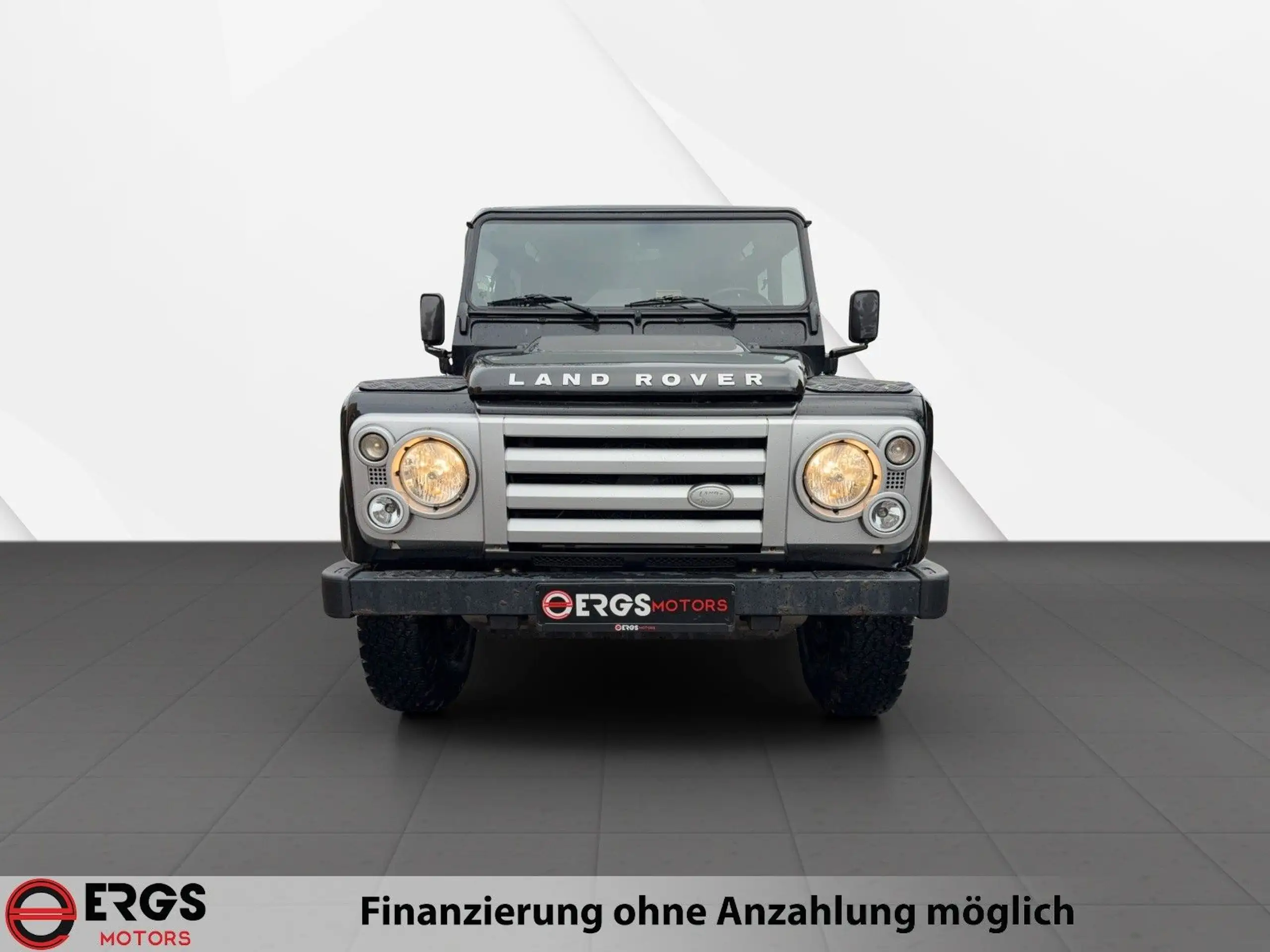 Land Rover - Defender