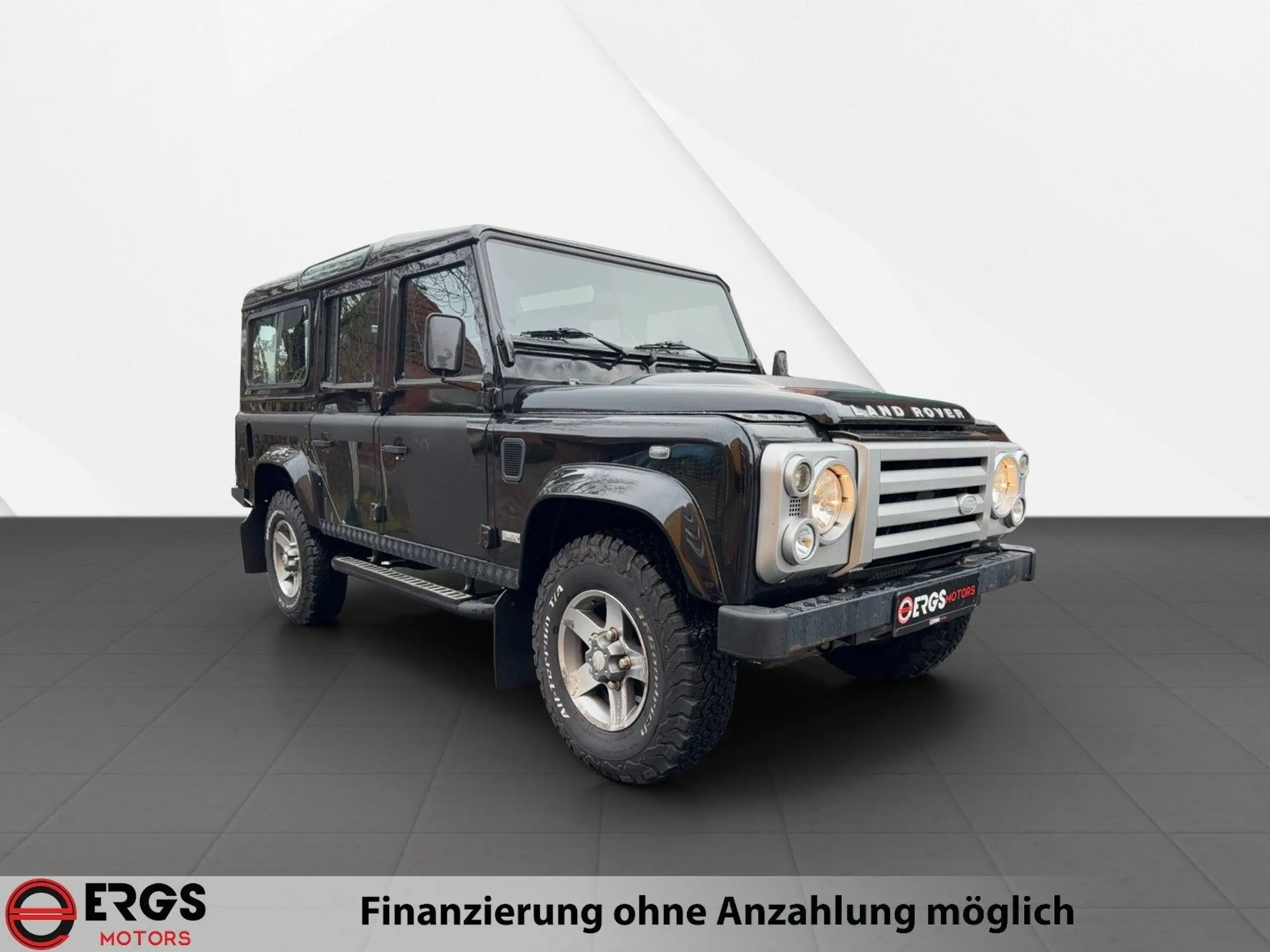 Land Rover - Defender