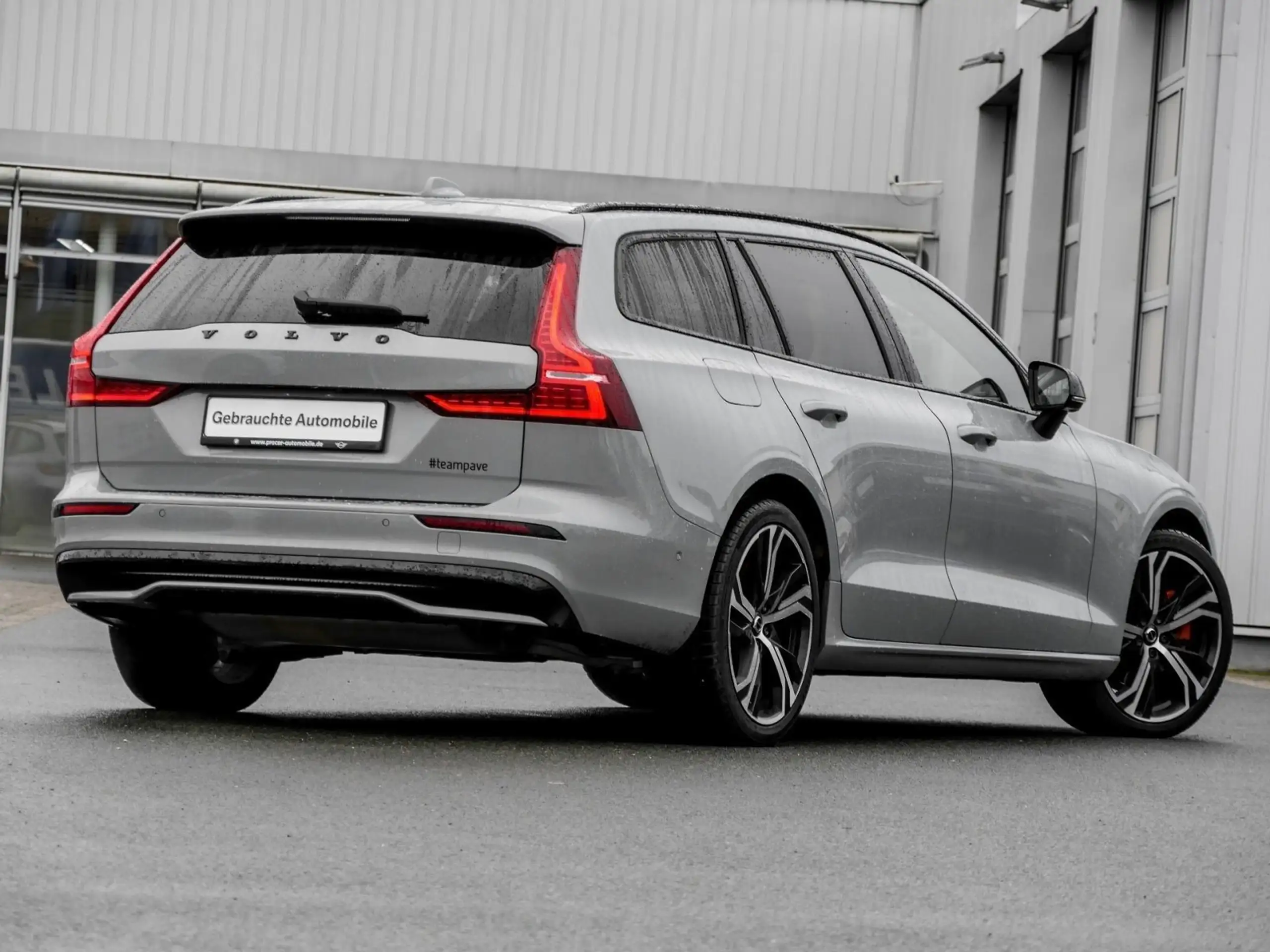 Volvo - V60