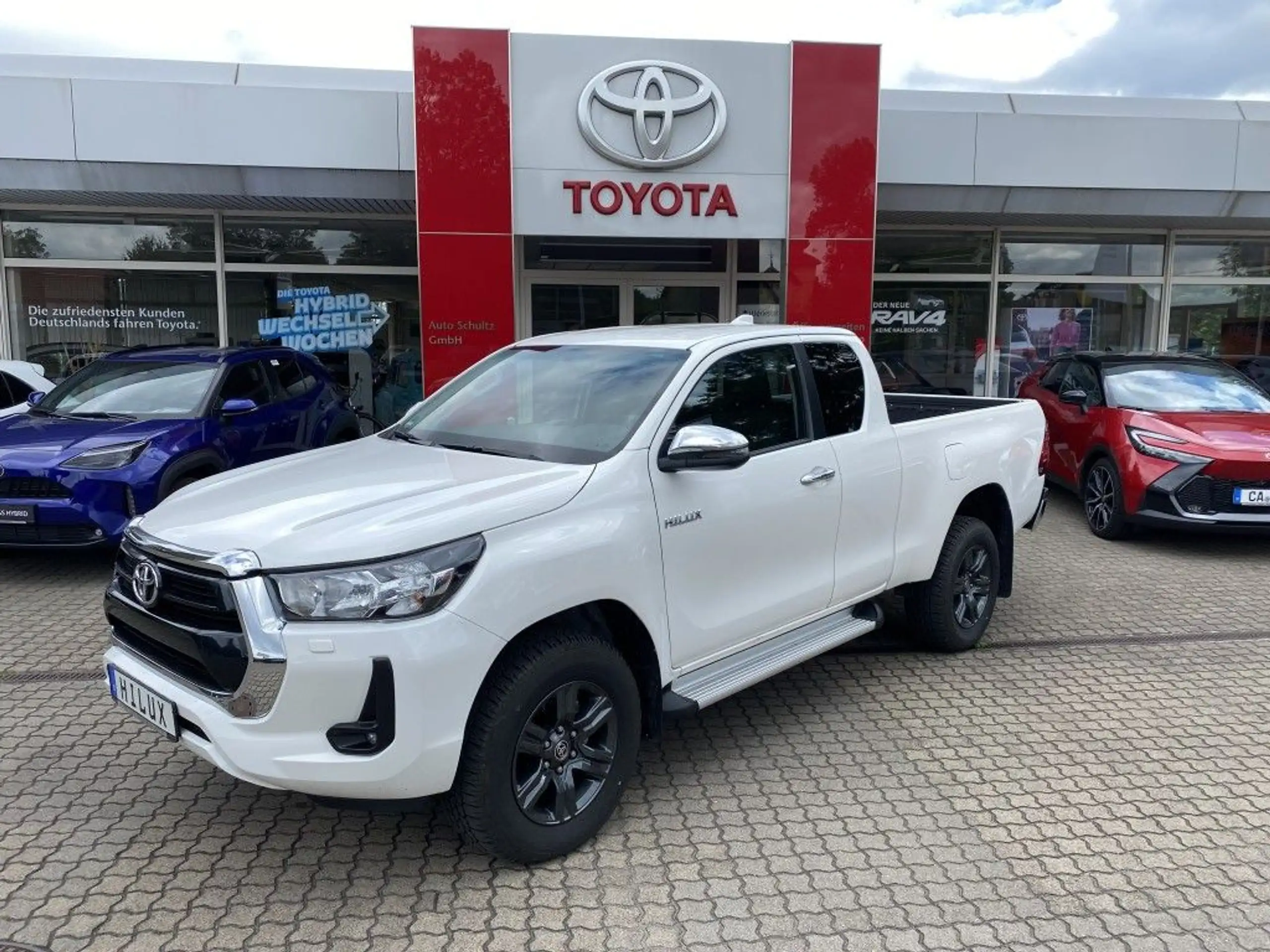 Toyota - Hilux