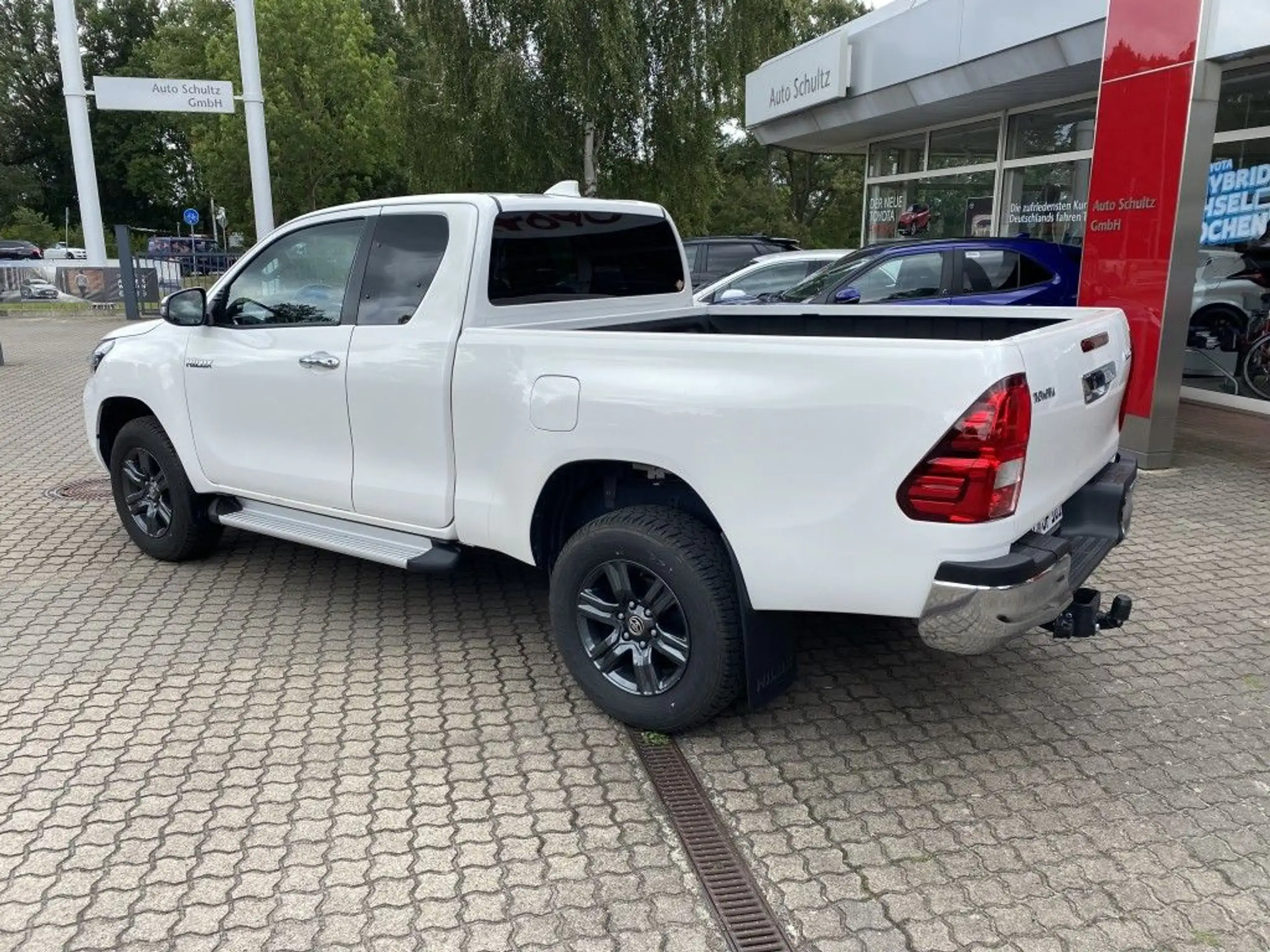 Toyota - Hilux