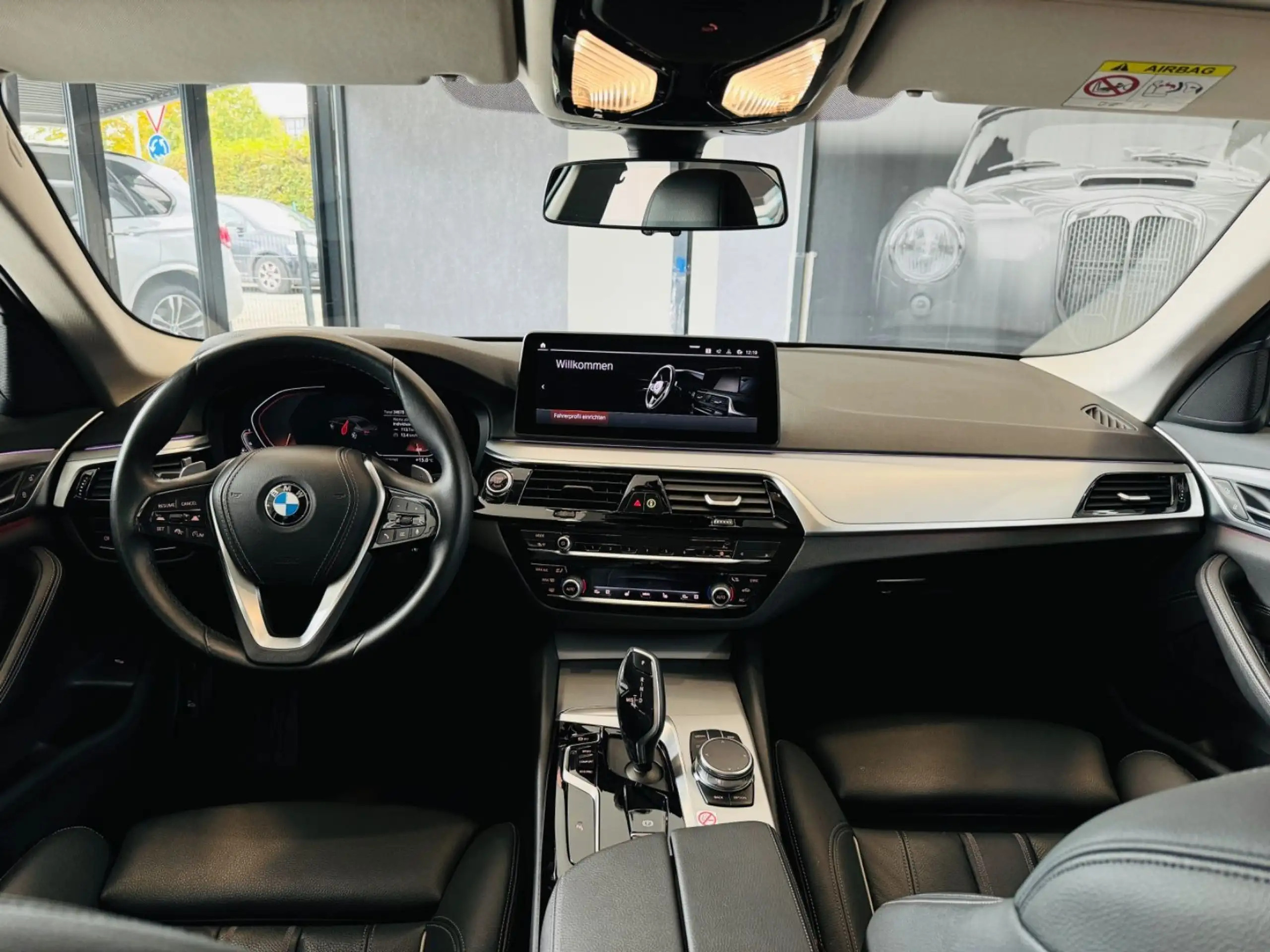 BMW - 520