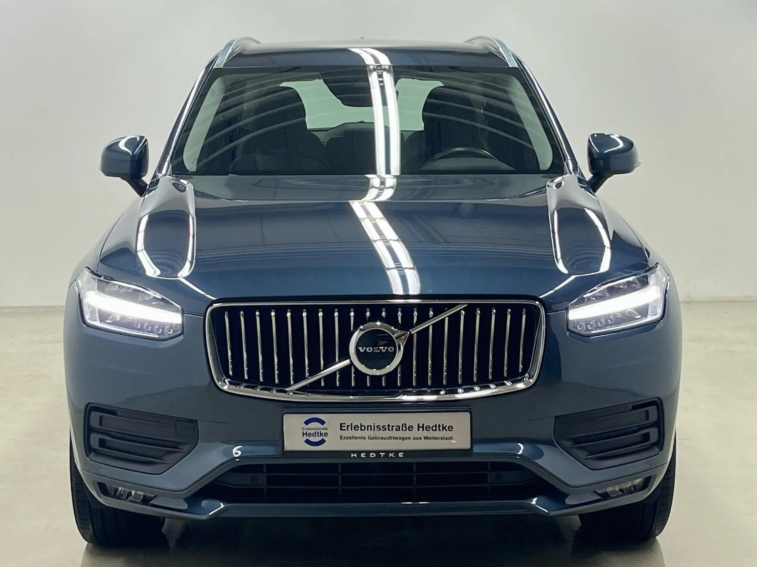 Volvo - XC90