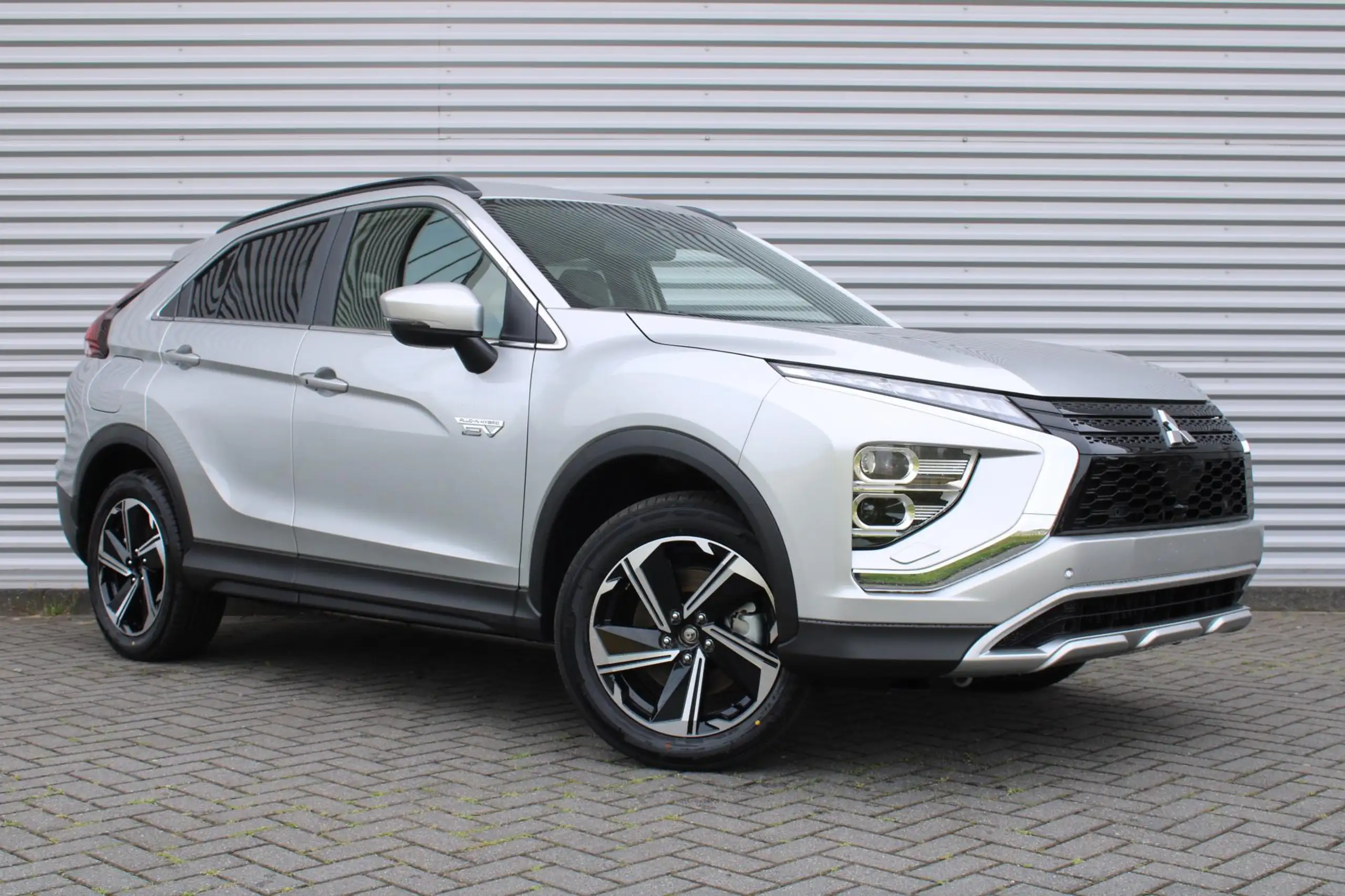 Mitsubishi - Eclipse Cross