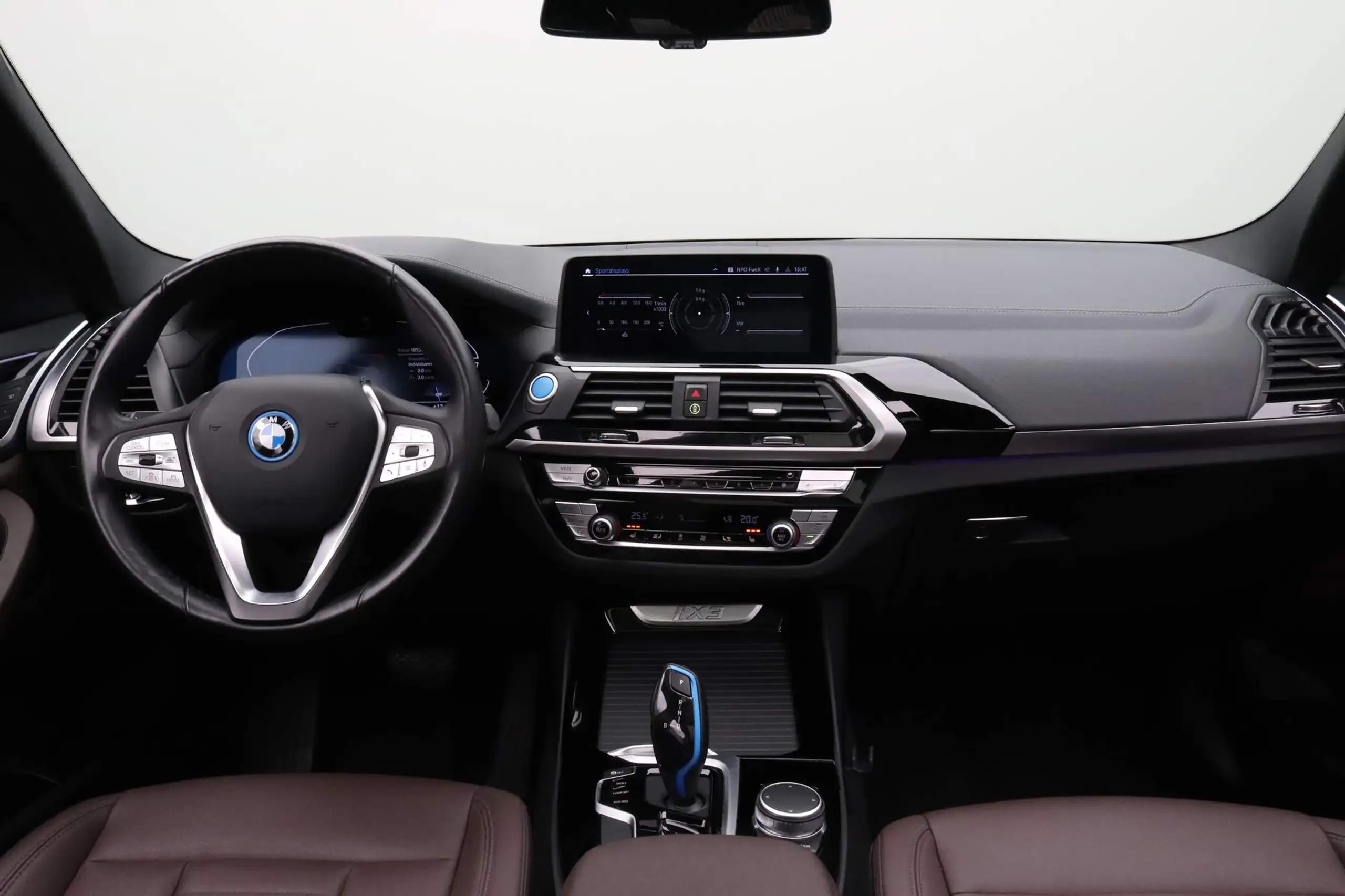 BMW - iX3