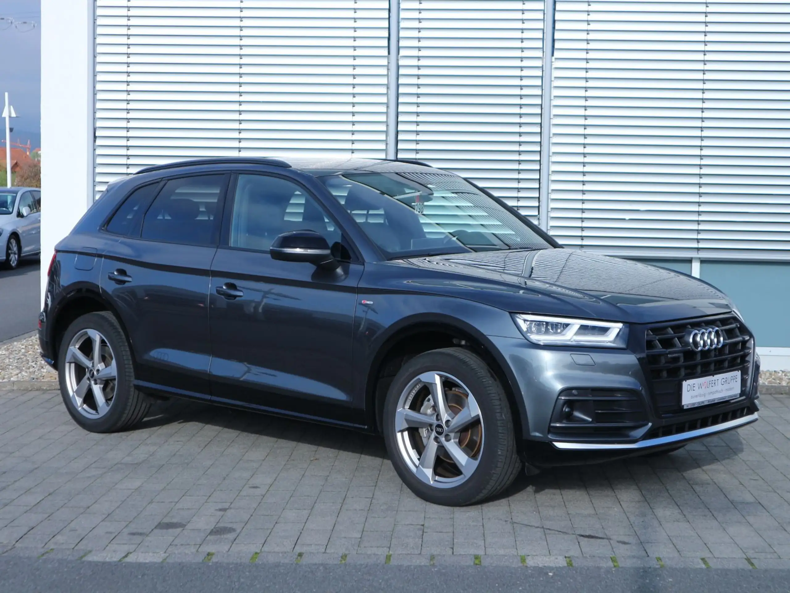 Audi - Q5